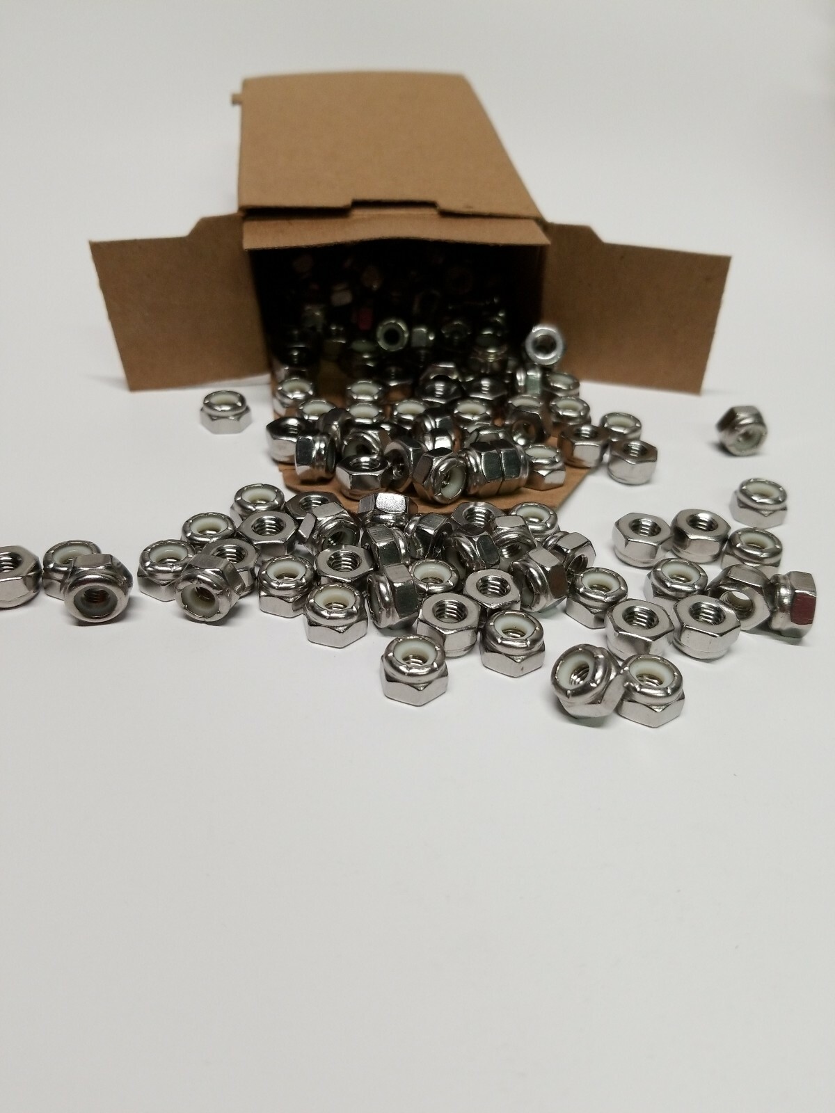 10-24 Stainless Nyloc (Nylon Insert Locknut) 18-8 S.S.(100 pieces) Free Ship.