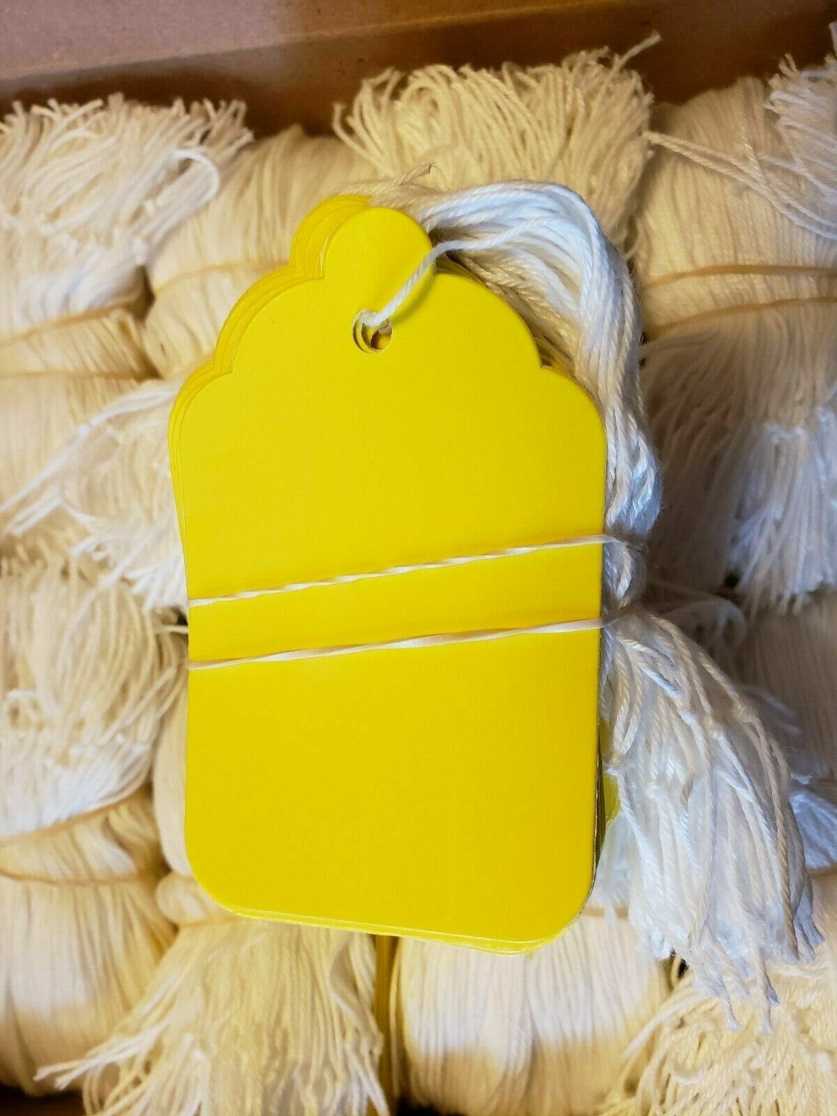 100 Blank Yellow Strung Merchandise Price Tags Retail String Coupon Label Large