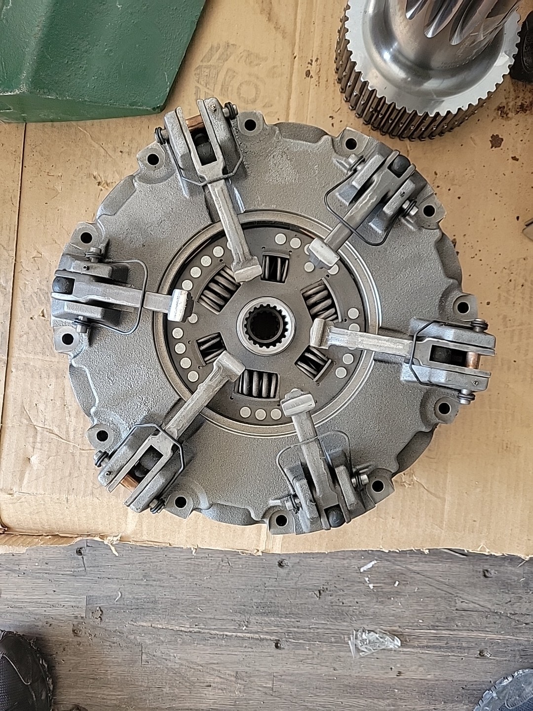 1412-6056 Pressure Plate Fits John Deere