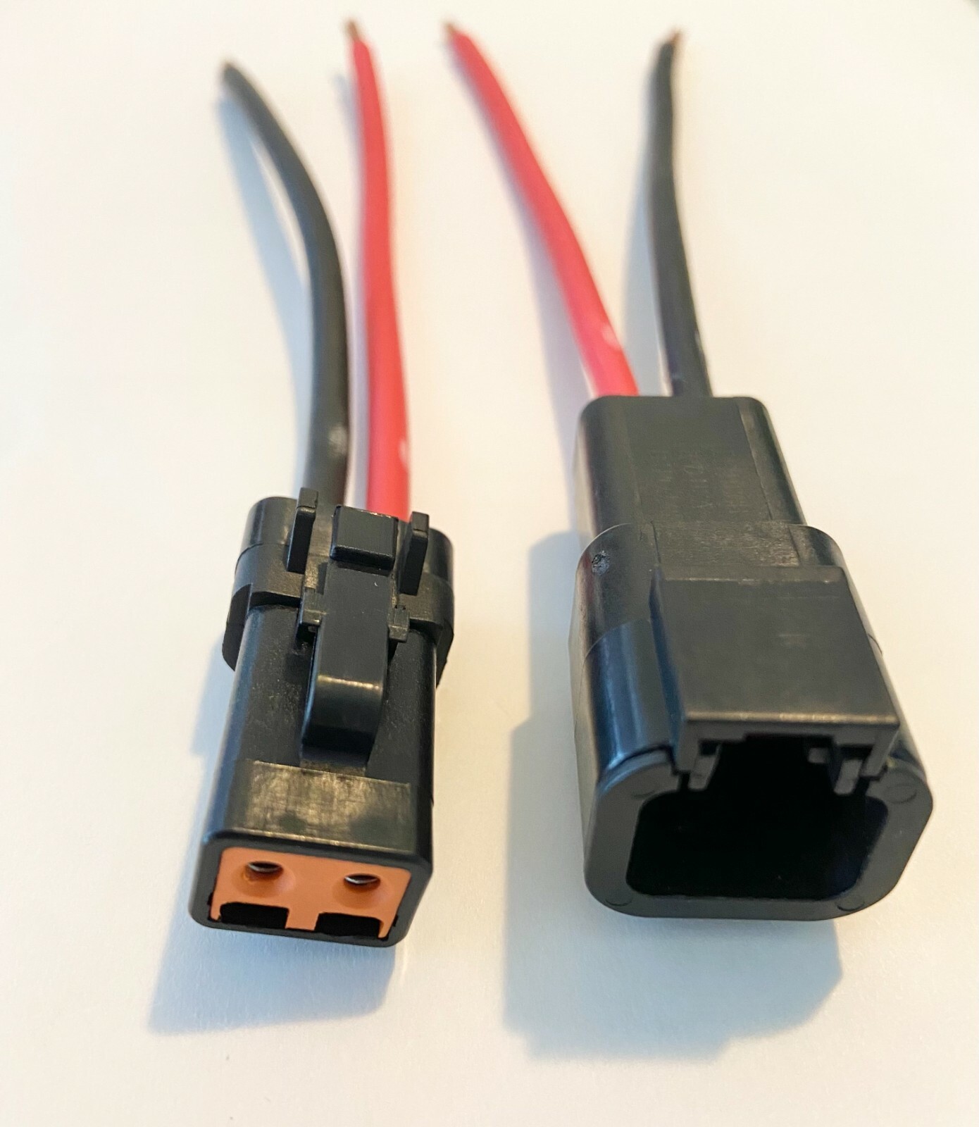 10 AWG Assembled Deutsch DTP 2 Pin waterproof connector 6″ wire (black)