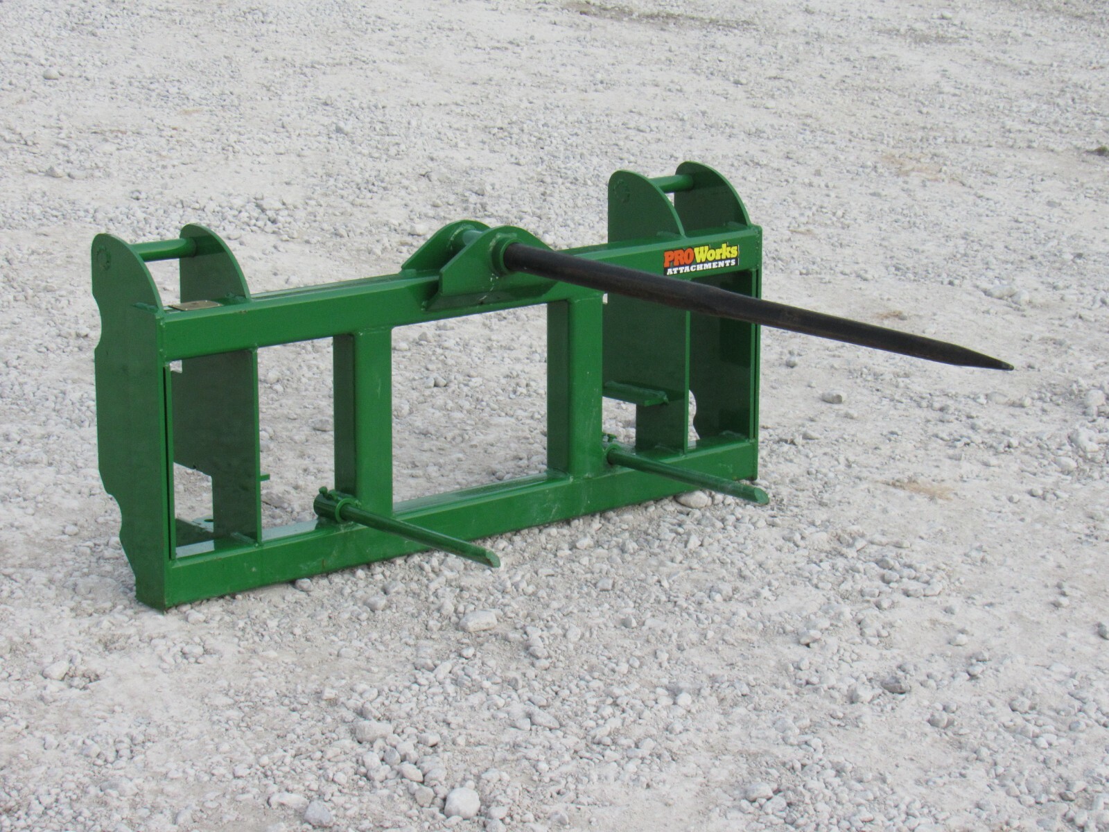 John Deere 600 700 Series Loader Low Back Hay Spear Attachment, 48″ Spike