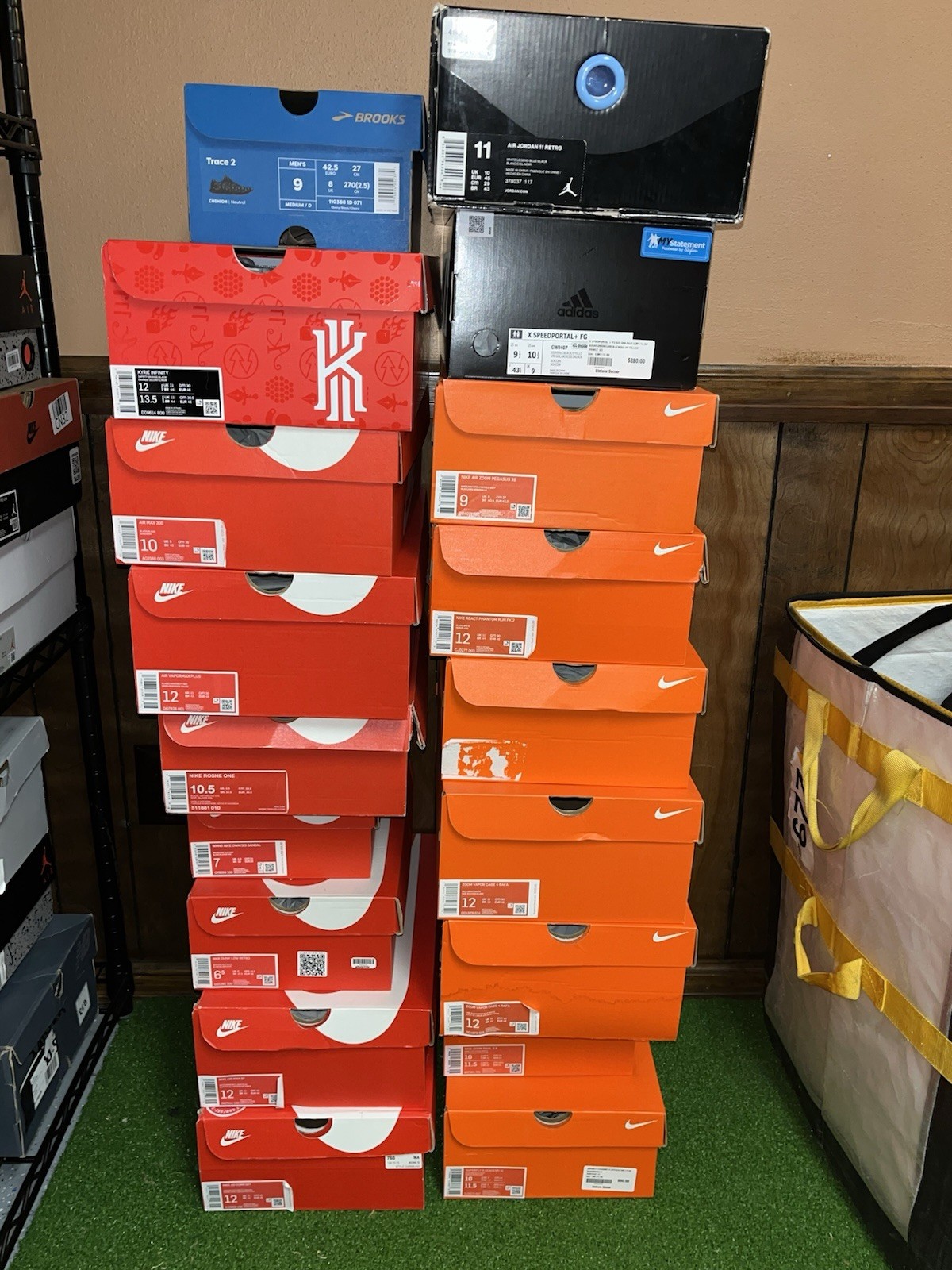 Empty Replacement Shoe Box (Variety)