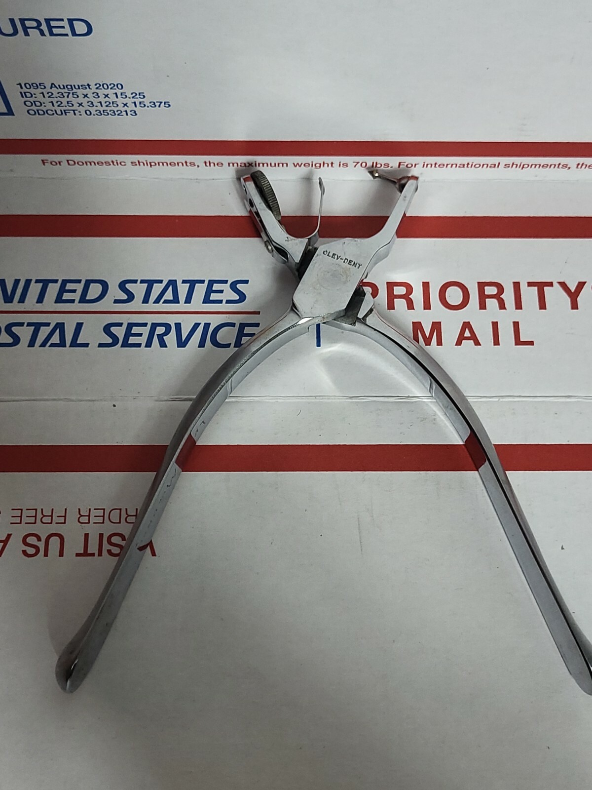Clev-Dent Dental tool, speciality tool. Hole puncher