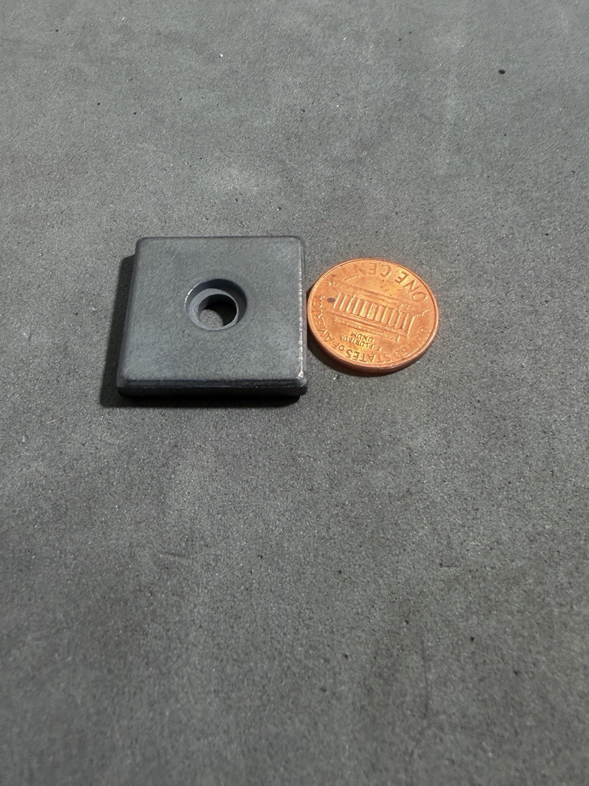 Square Magnets – with Hole, Anisotropic Ferrite 1” X 1” X .17” ….. 45 Pieces