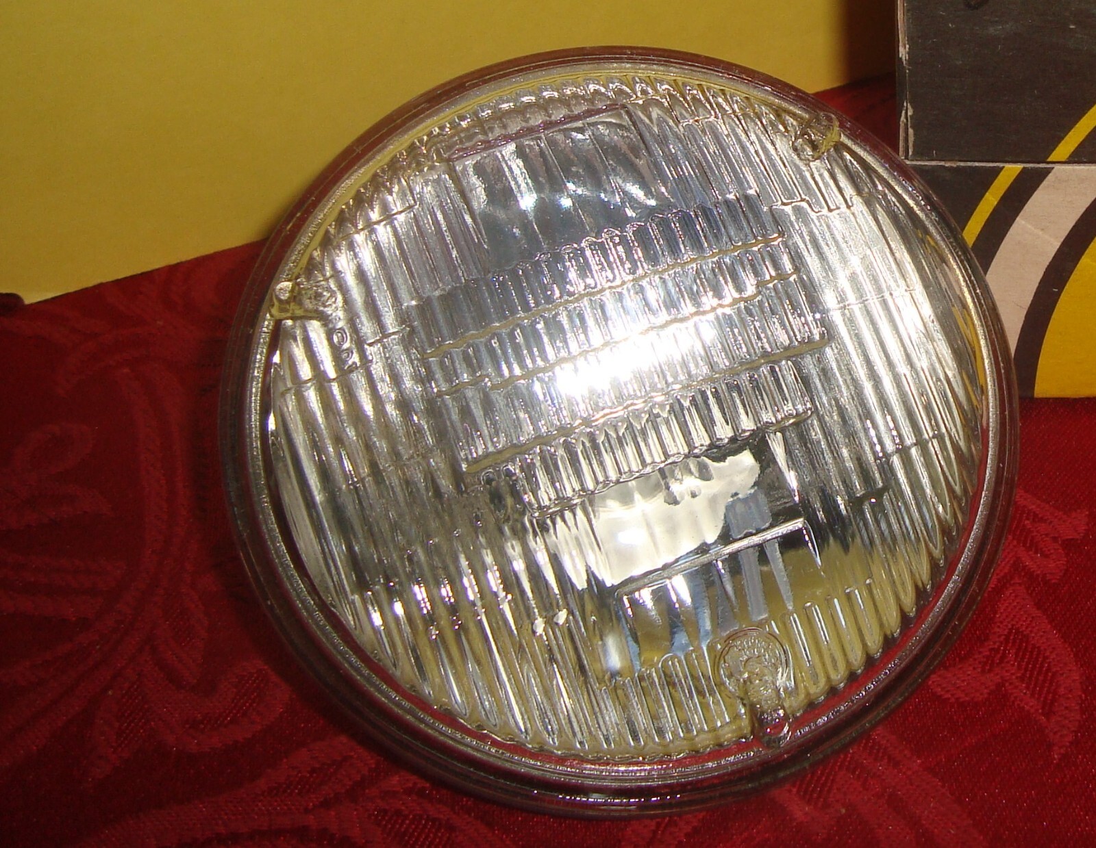 NEW Wagner No 4460 All Glass Sealed Beam Farm Tractor Lamp/Bulb 12V C3