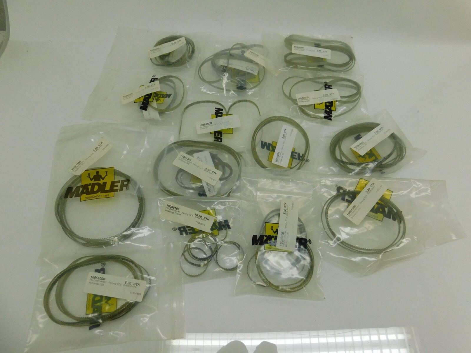 Lot Timing Belt T2.5 Width 6 Mm Various Working Lengths