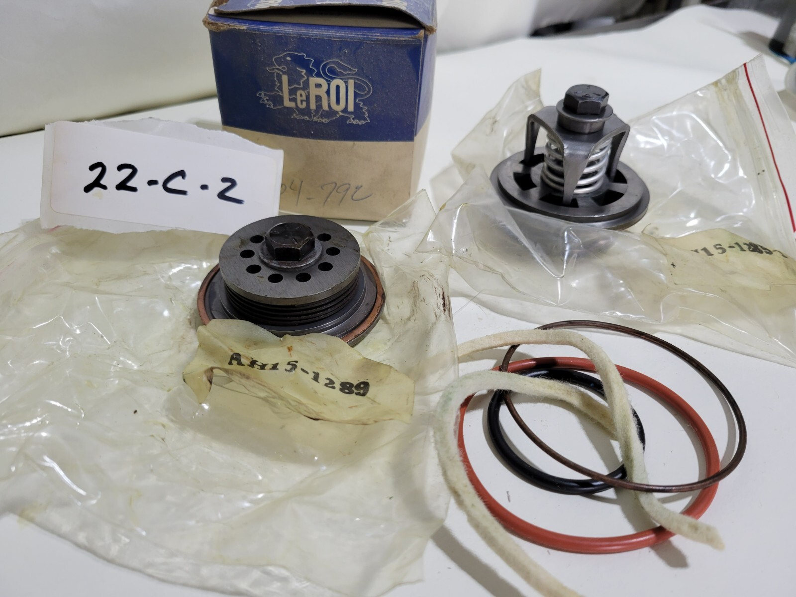 Genuine LeRoi A204-792 Valve Set AH15-1289