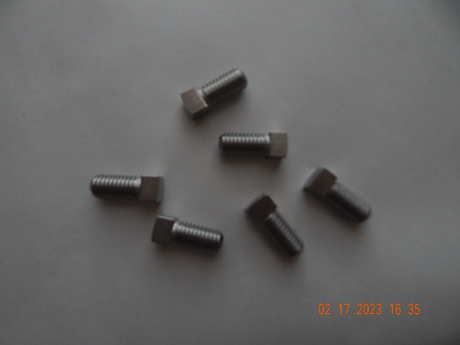 STAINLESS STEEL SQUARE HEAD SET SCREWS. 1/2-13 x 1″ CUP POINT 18-8 , 6 PCS, NEW