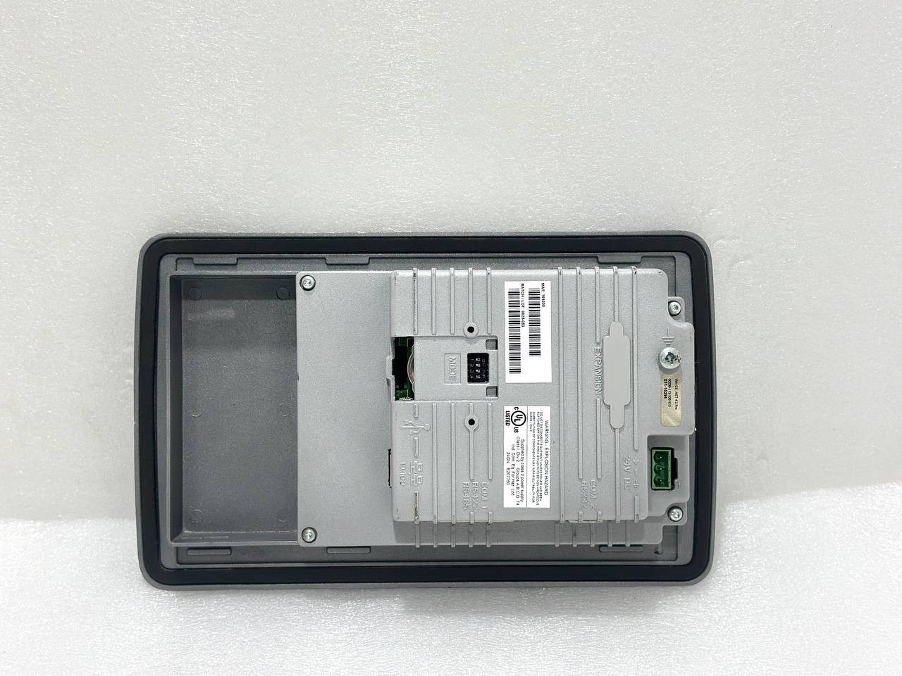 Mitsubishi Beijer Electronics Operator Panel Name: E1060 TYPE: 06706