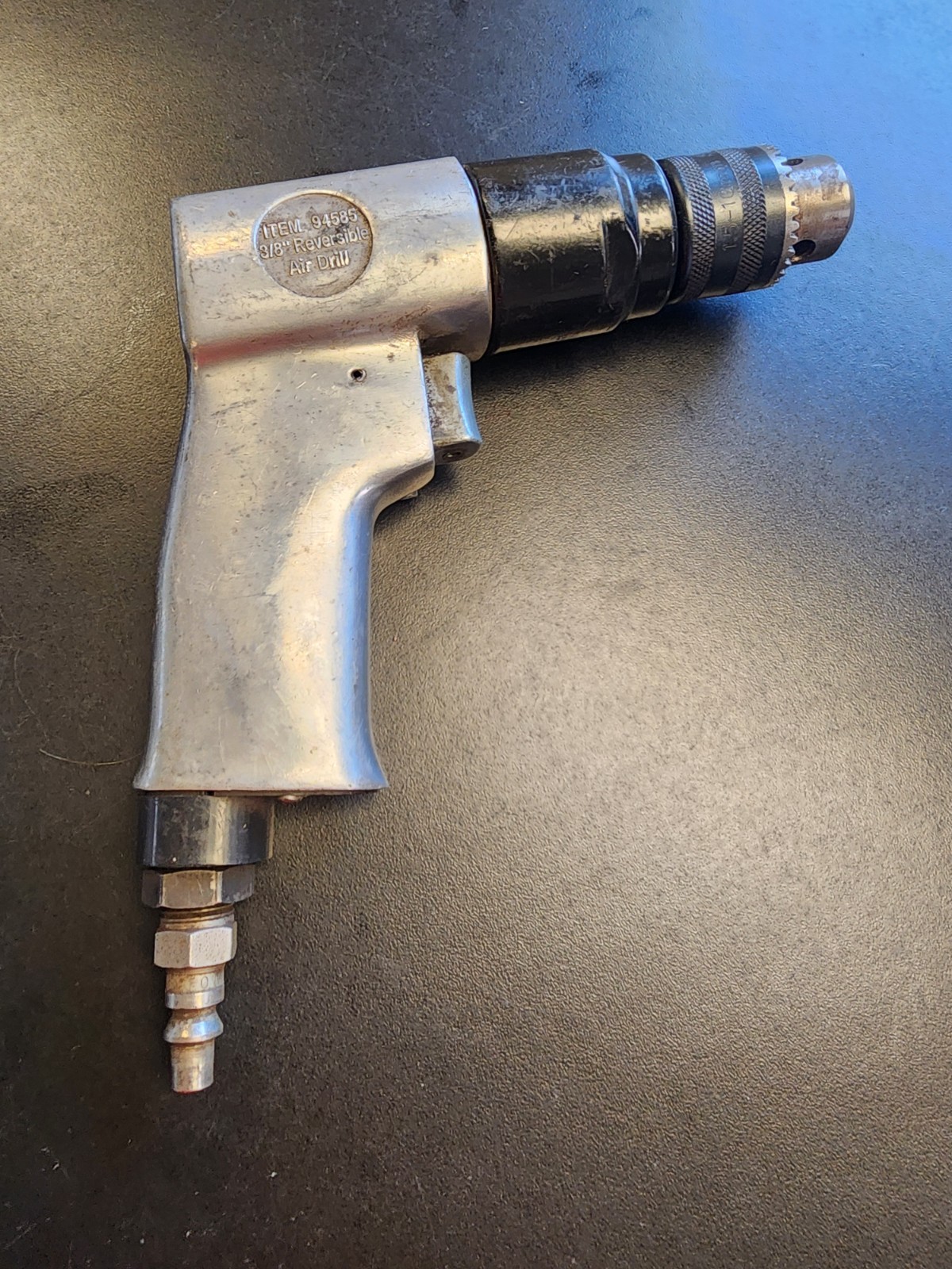 Central Pneumatic 3/8″ Reversible Air Drill #94585