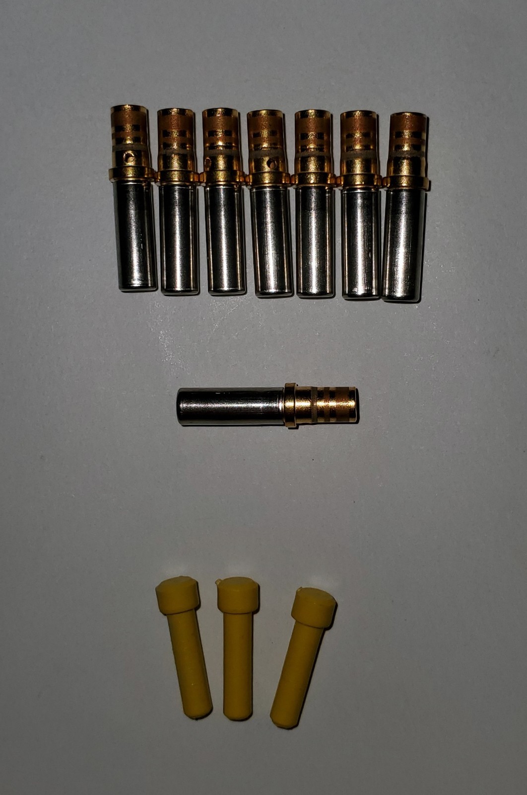 Lot of 8 Contact Sockets 12-14AWG M39029/5-118 and 3 Sealing Plugs