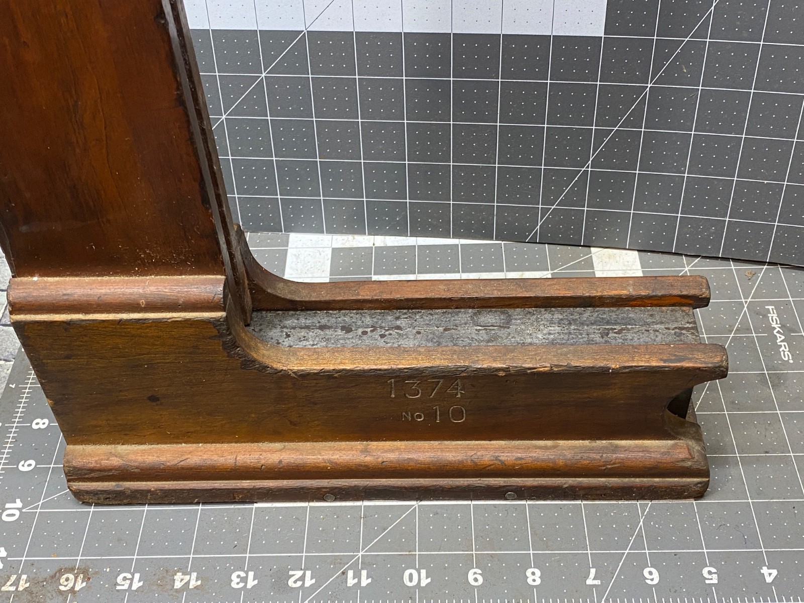 #10 Master Precision Square 21.5″ x 11″ w/ Wood Case #1374