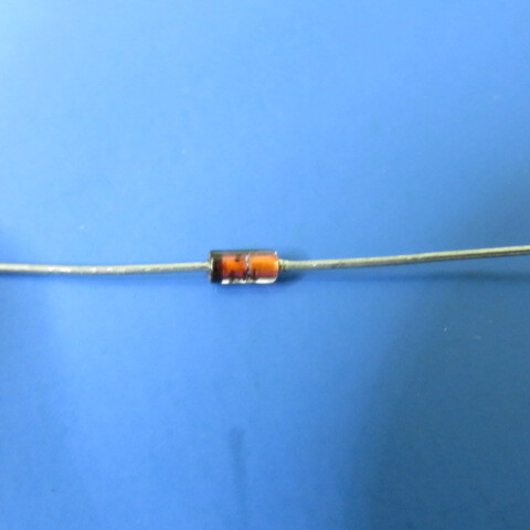FAIRCHILD SEMI 1N914B-TR Qty of 2400 per Lot DIO 1N914B SWITCHING TnR