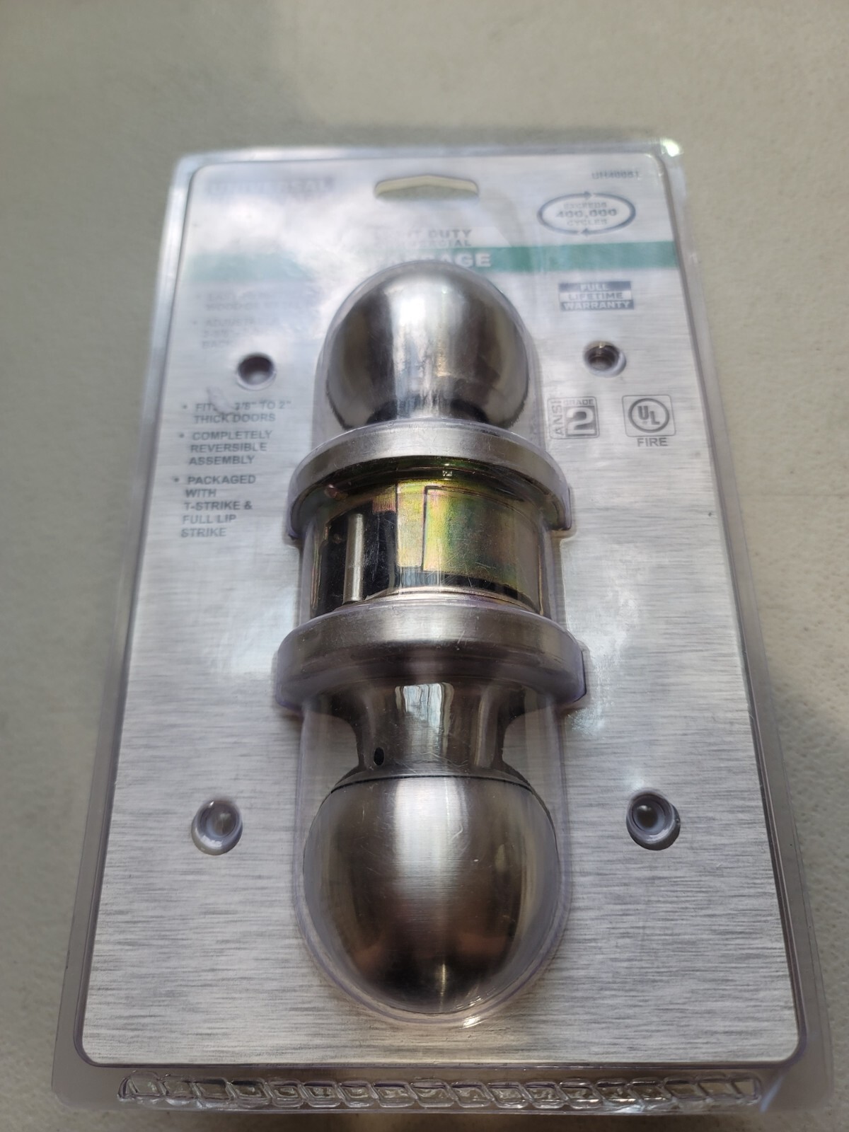 Universal Hardware Passage Door Knob in Satin Chrome Light Commercial UH40051