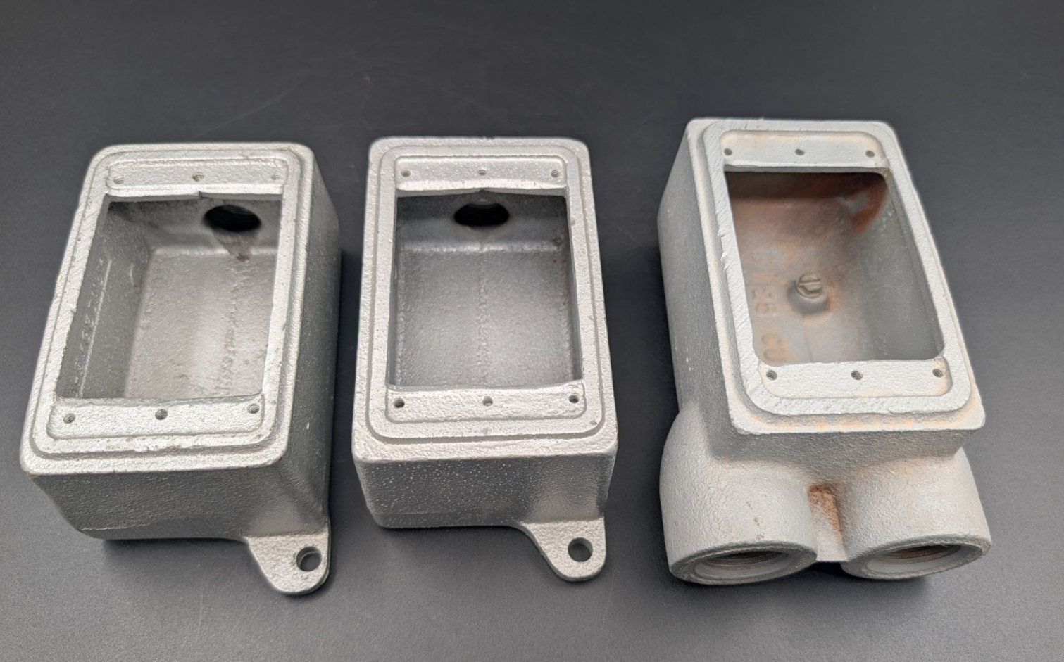 Gang Box Lot: (2) O-Z/Gedney FS-1-75 3/4″ & (1) Appleton Unilet Type FDS