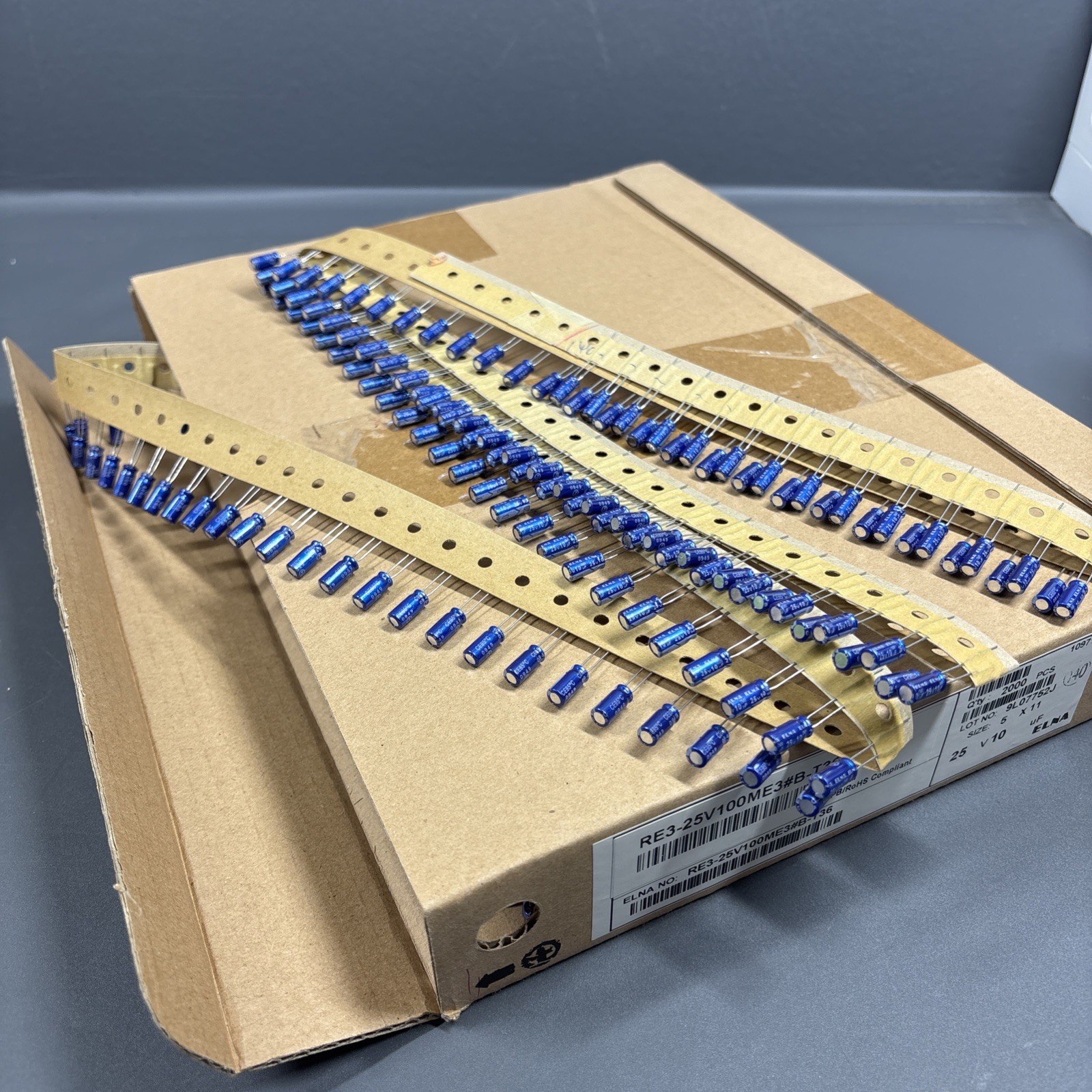 500 PCS ELNA RE3-25V100ME3#B-T36 10uF 25V Radial Electrolytic Capacitors NOS