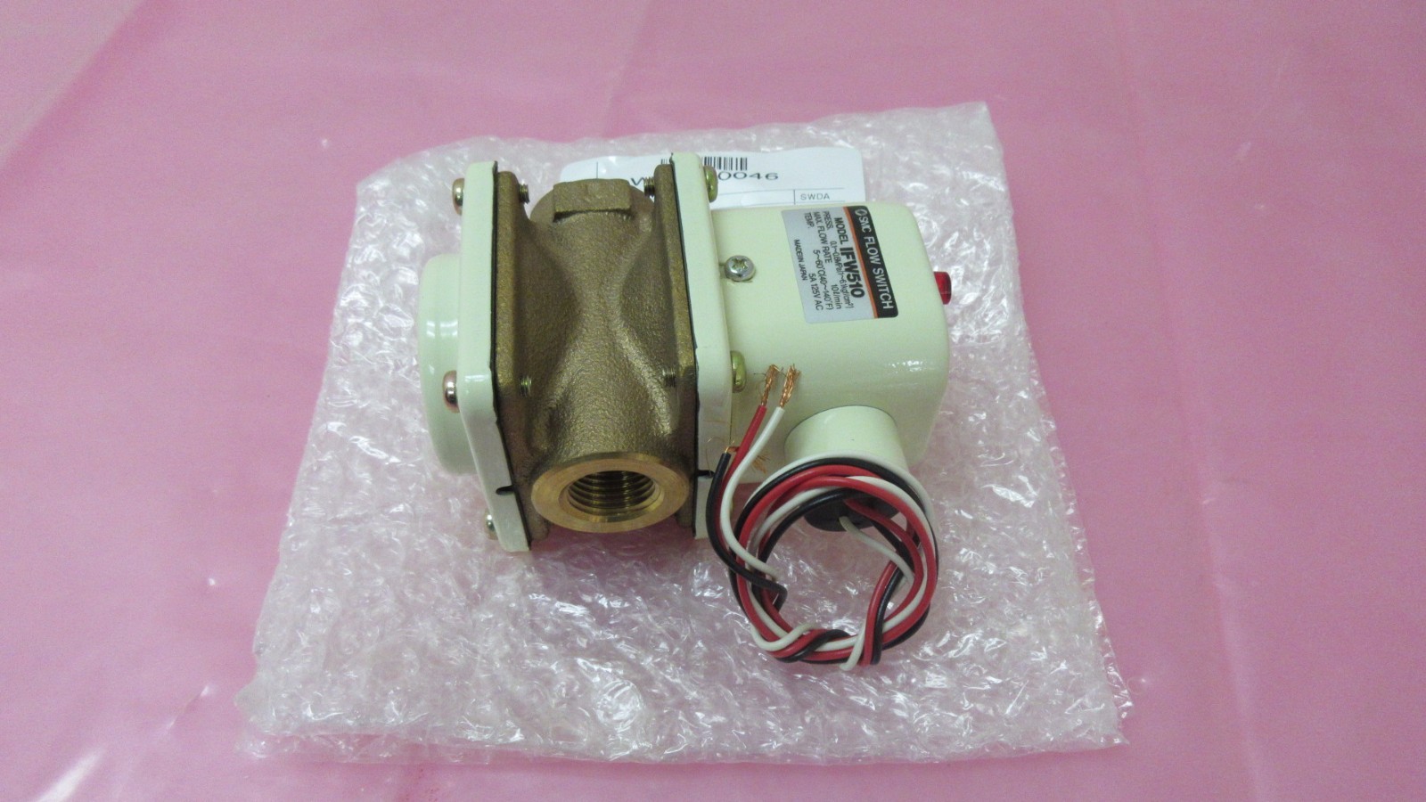 SMC IFW510-04-01, Flow Switch, 0.1~0.6MPa(1~6.1kgf/cm²), 10/min, 5~60C(40~140F)