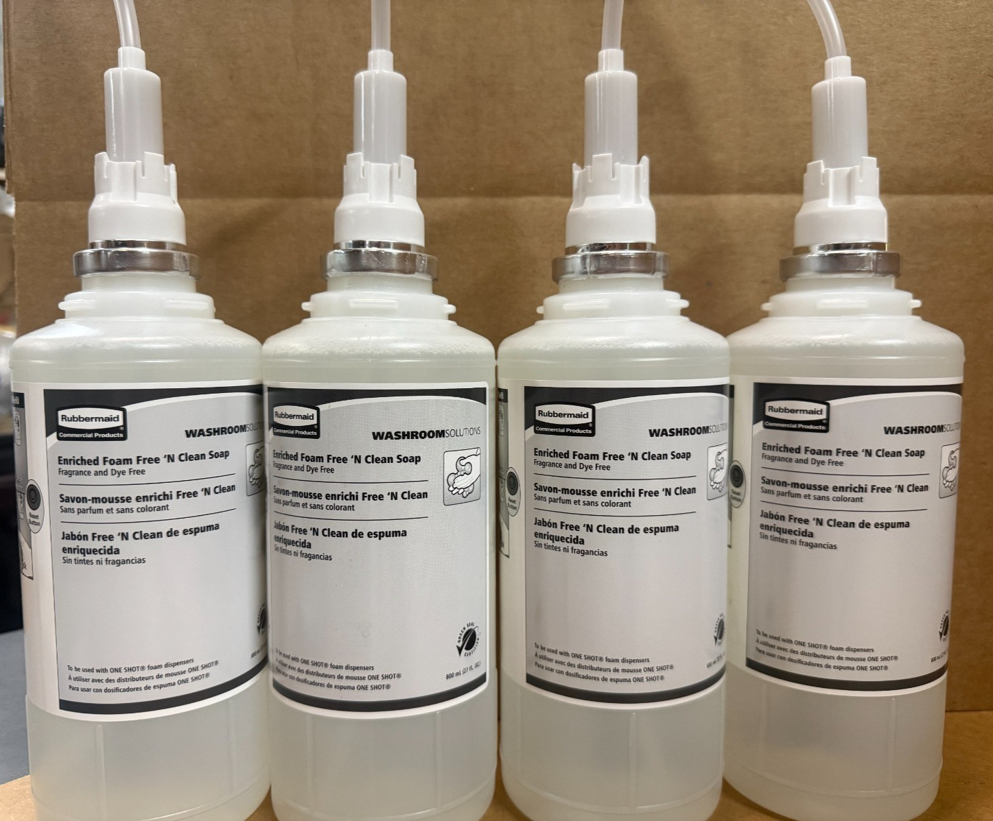 Case of 4 800ml Enriched Foam ‘N Free Hand Soap Rubbermaid OneShot, FG750389