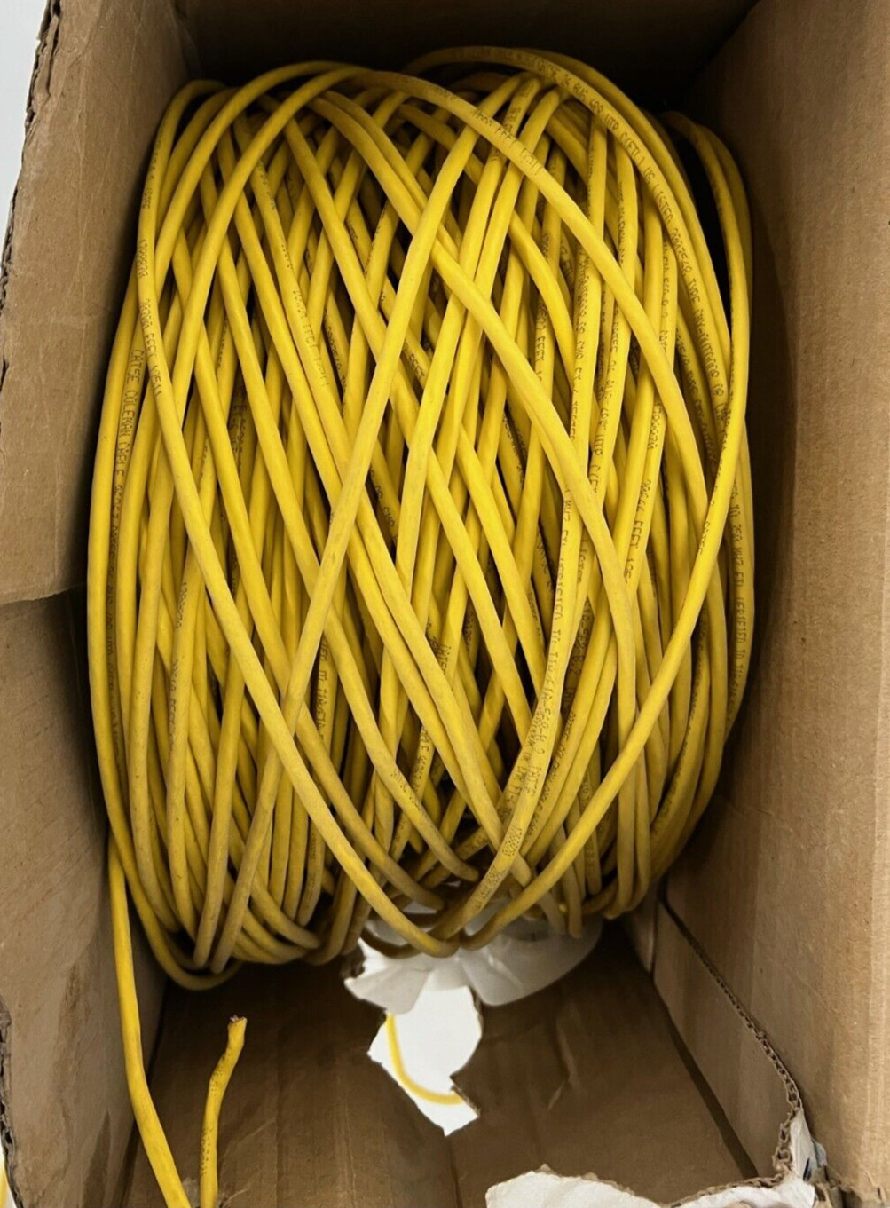 SIGNAL ELECTRONIC CABLE 962634602 CABLE 24/4 CAT5E YELLOW