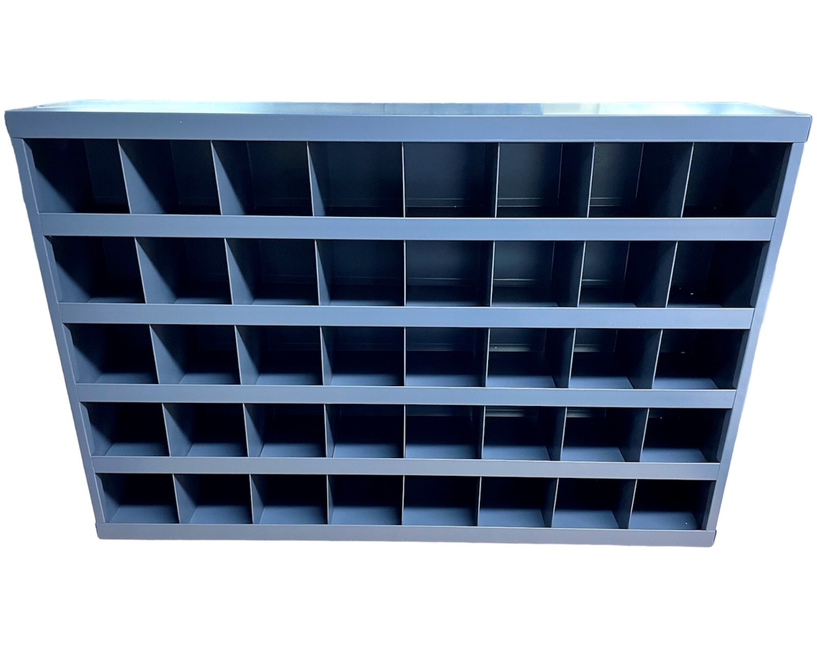 5,435 piece Metric Class 10.9 Nut Bolt & Washer Assortment w 2 Metal Bolt Bins
