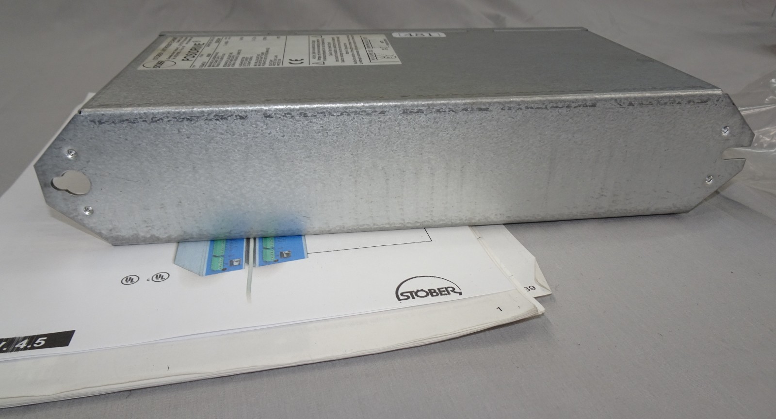 *PRISTINE* FAS4014 POSIDRIVE 0.75KW 1HP 400/480VAC IP20 W/ PRINTED MANUAL (481)
