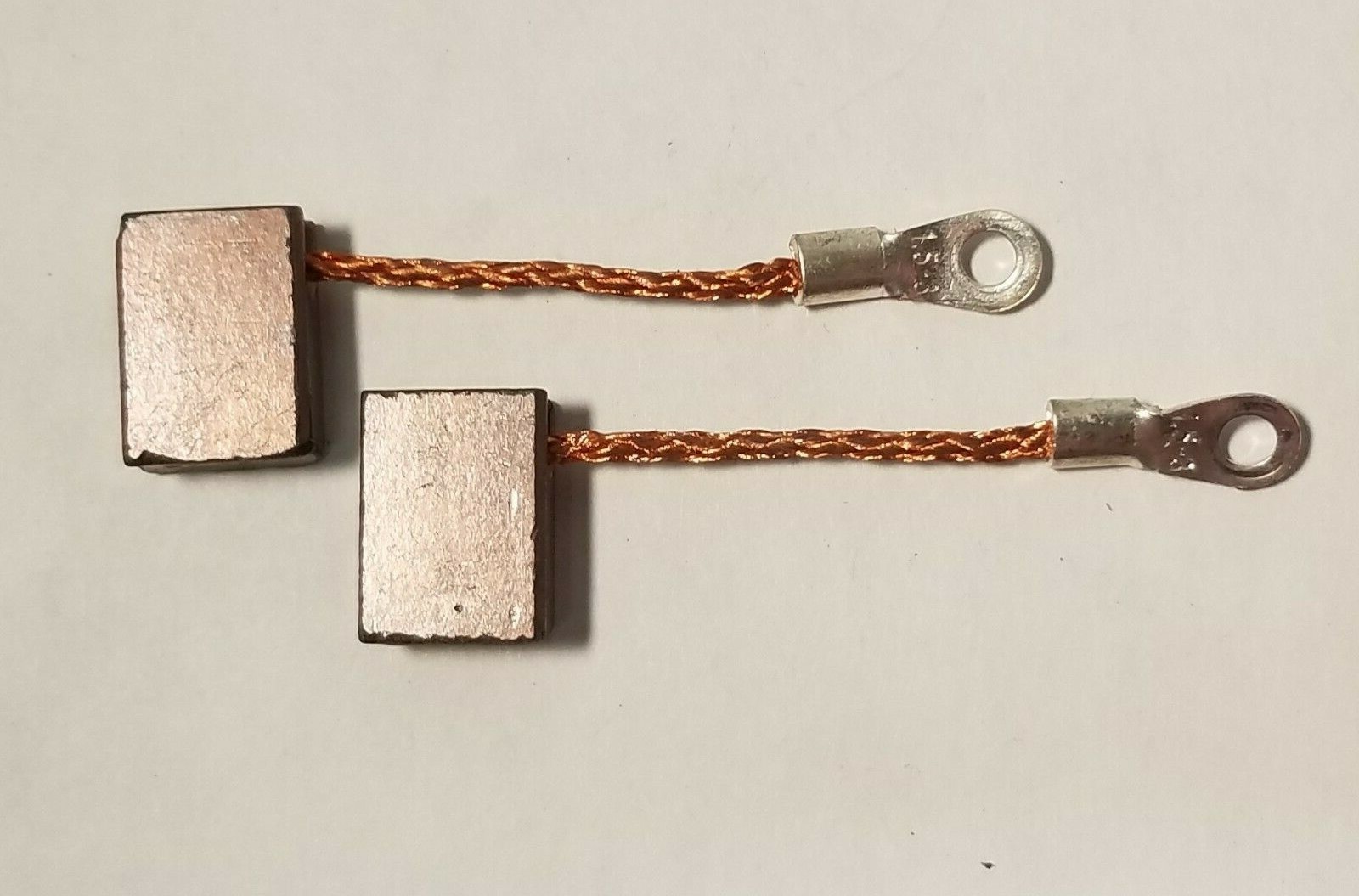 Set of 2 Copper Graphite Motor Brush 10.5 x 7 x 14 mm