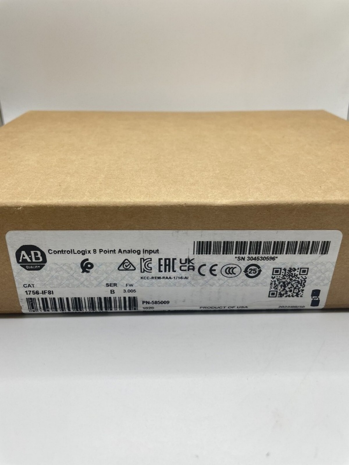 Factory Sealed AB 1756-IF8I/B ControlLogix 8 Point Analog Input 1756IF8I serB US