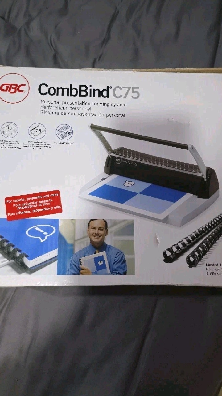 GBC CombBind C75 Personal Presentation Binding System
