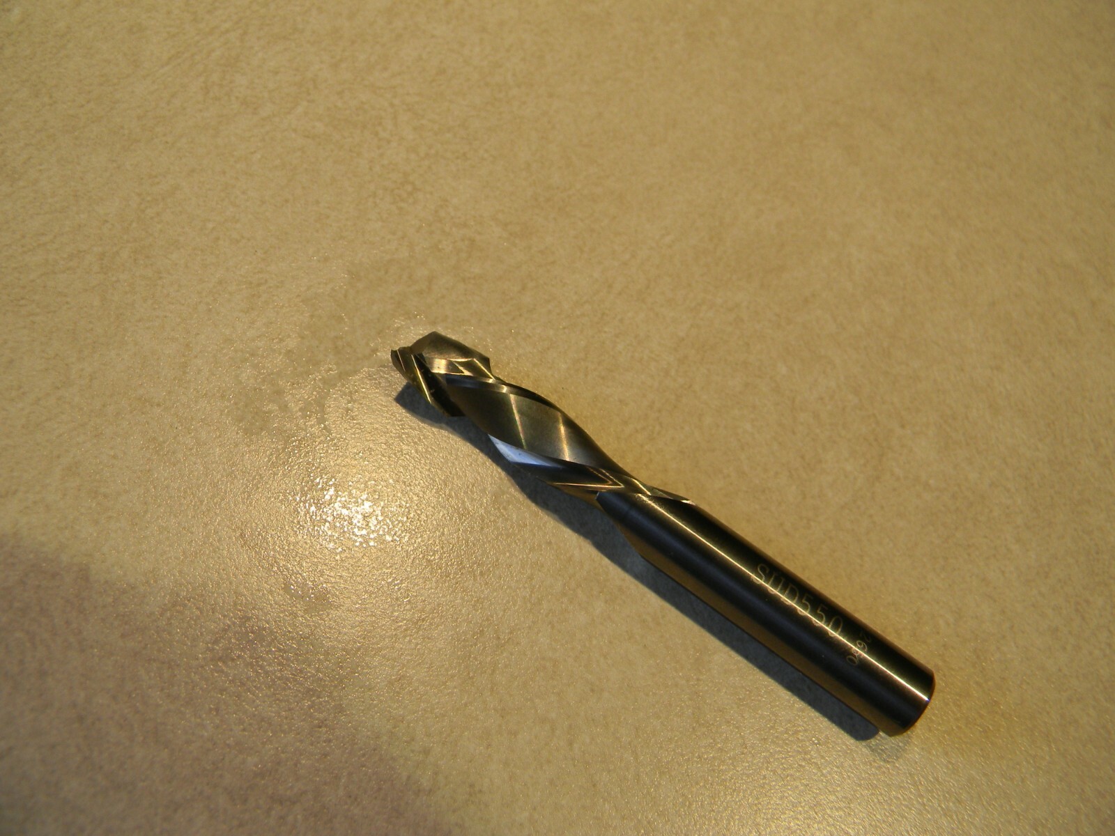 3/8 Dia. 1-1/4″ cutting length, 3/8 sh. 2+2 compression spiral bit