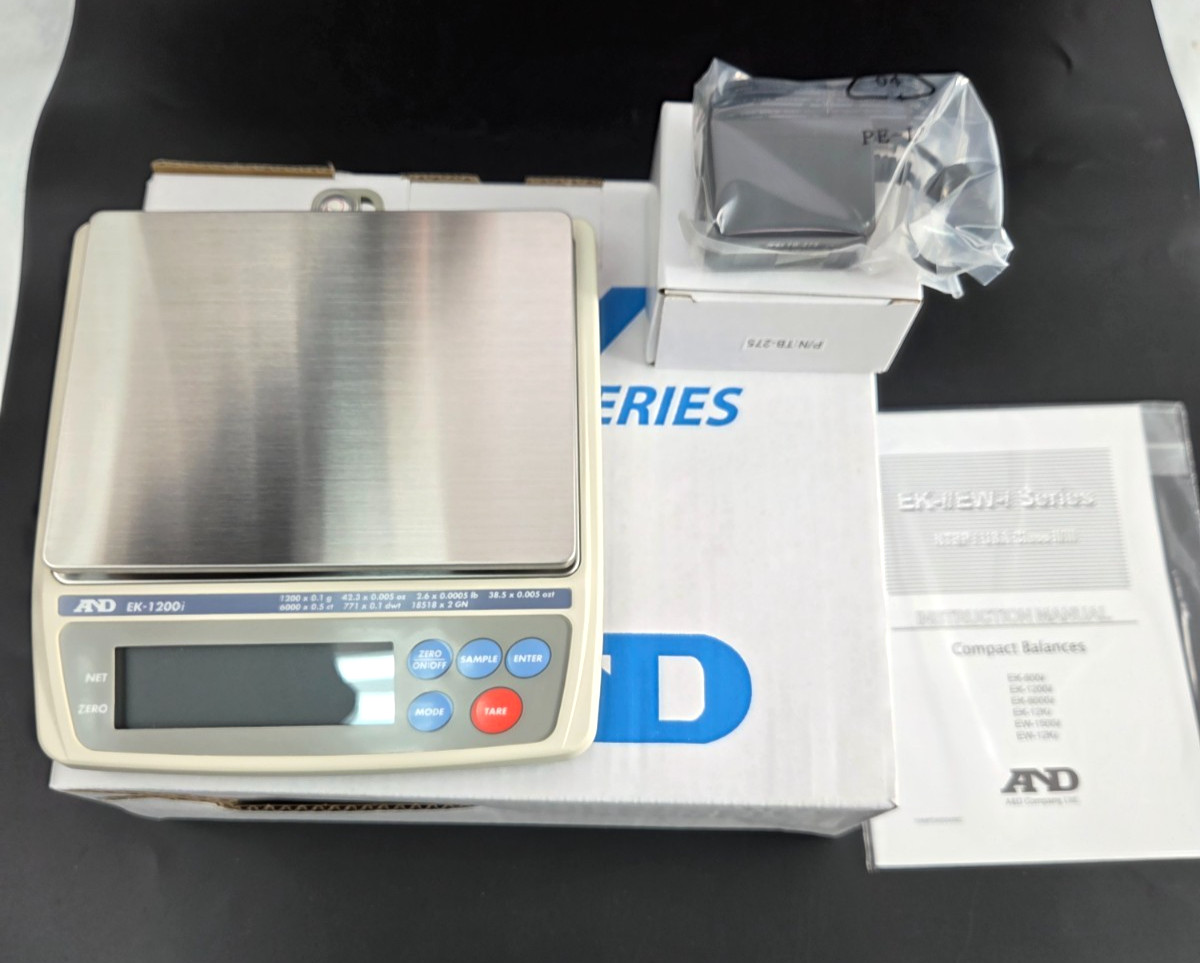 NEW A&D EK-1200i Everest Series Single Range Compact Balance 1,200 g x 0.1 g