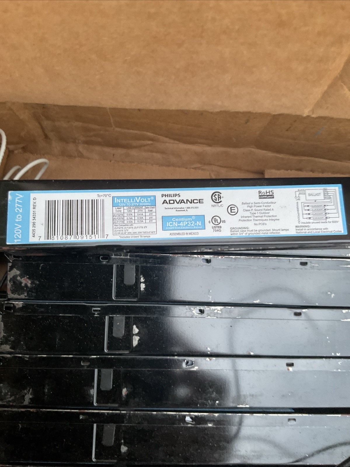 Advance ICN-4P32-N Centium 3/4 Lamp T8 Fluorescent Ballast 120-277V (10 Pack)