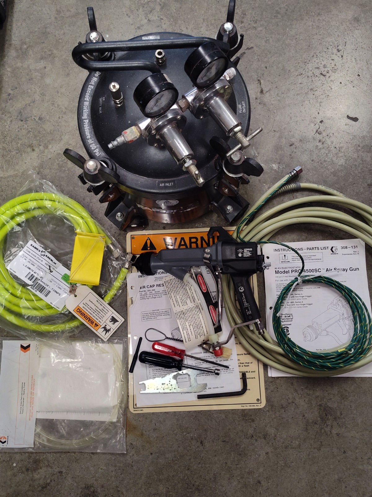 GRACO ELECTROSTATIC SPRAY SYSTEM W /NEW PRO 4500 SC GUN ETC, MUST SEE 💲SAVE💲