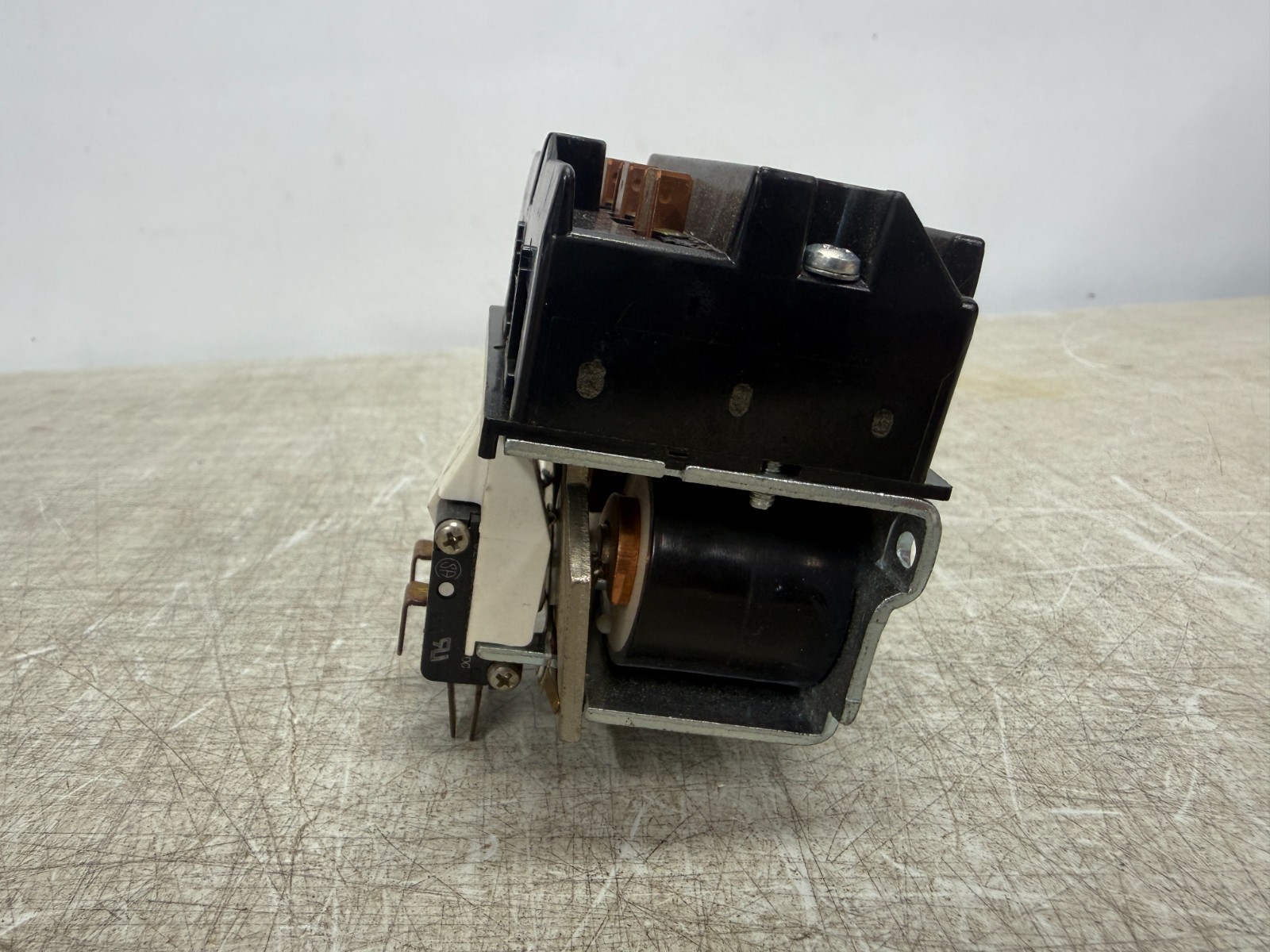MSD inc. A275KXX90-24VAC Coil, Reversing Contactor, 3PST-NO-DM, 15A New