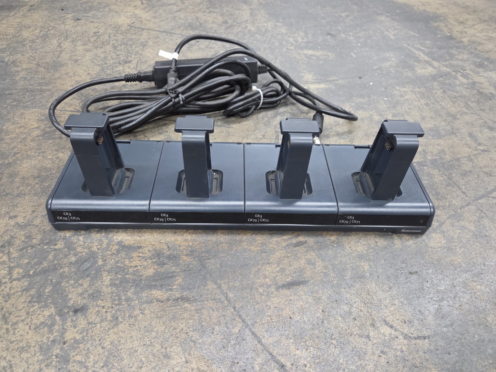 Intermec 1002UU04 852-916-002 Battery Charging Cradle for CK70/71 Batteries