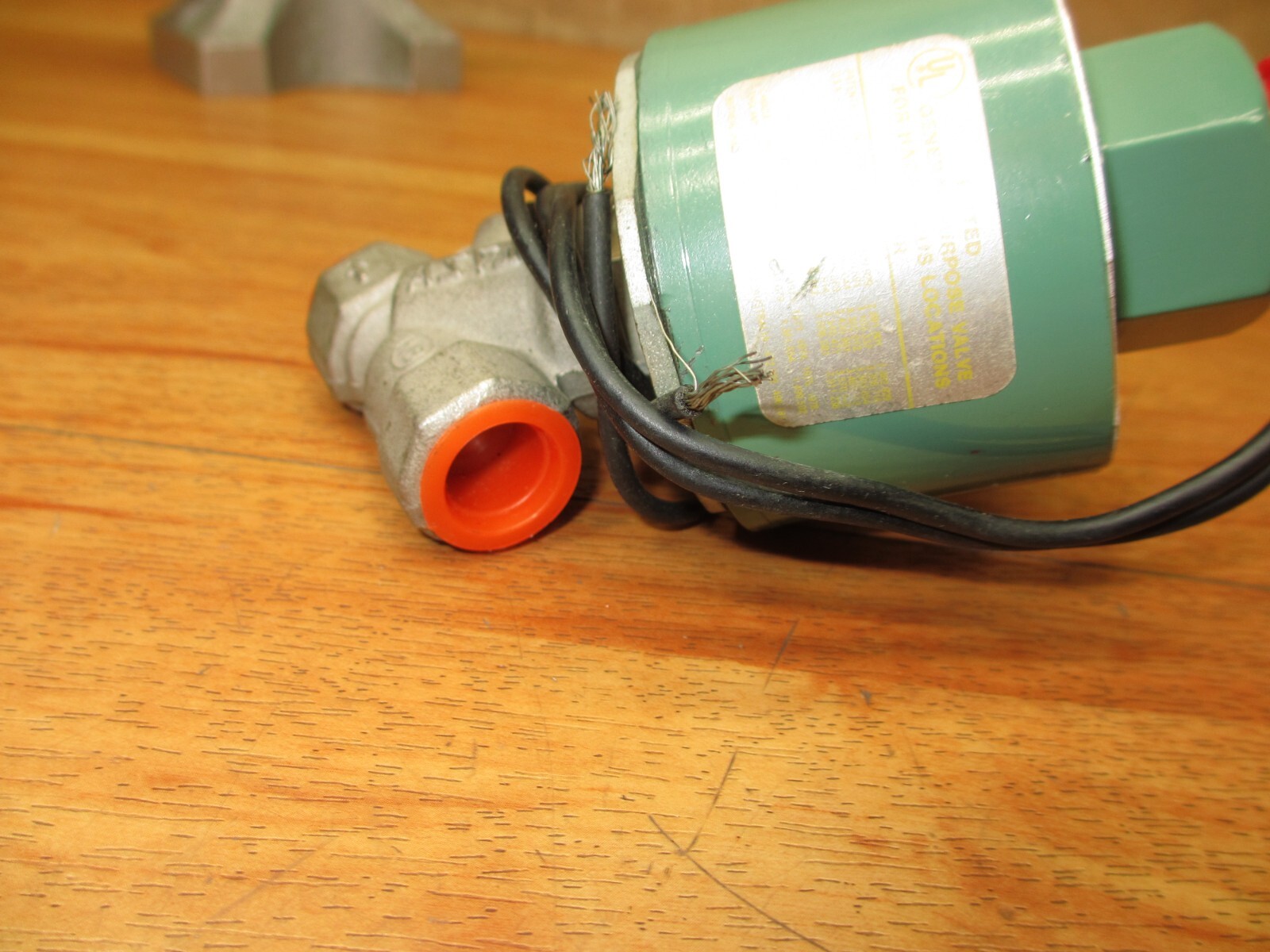 ASCO 8211A36 *NEW* Solenoid Valve Red Hat 8211A-36