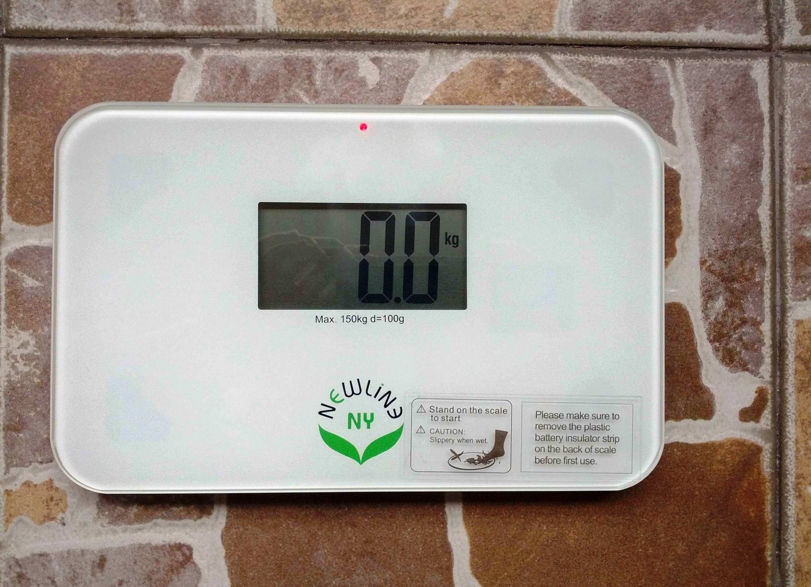 Newlineny Auto Step On Super Mini Travel Bathroom Scale, 5.25″ X 8.5″
