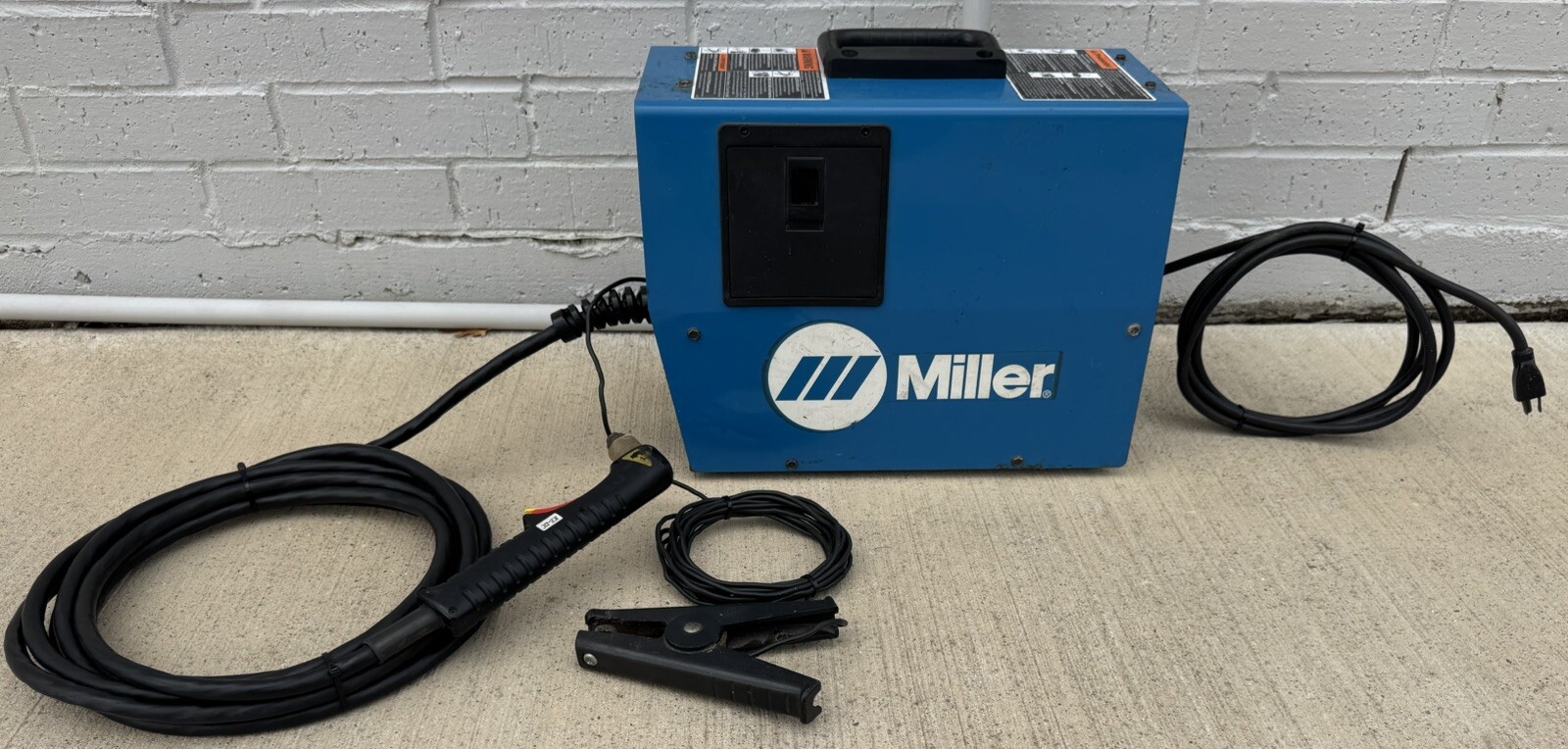 Miller’s Spectrum 125c Plasma Cutter FOR PARTS ONLY!! Not Working Correctly
