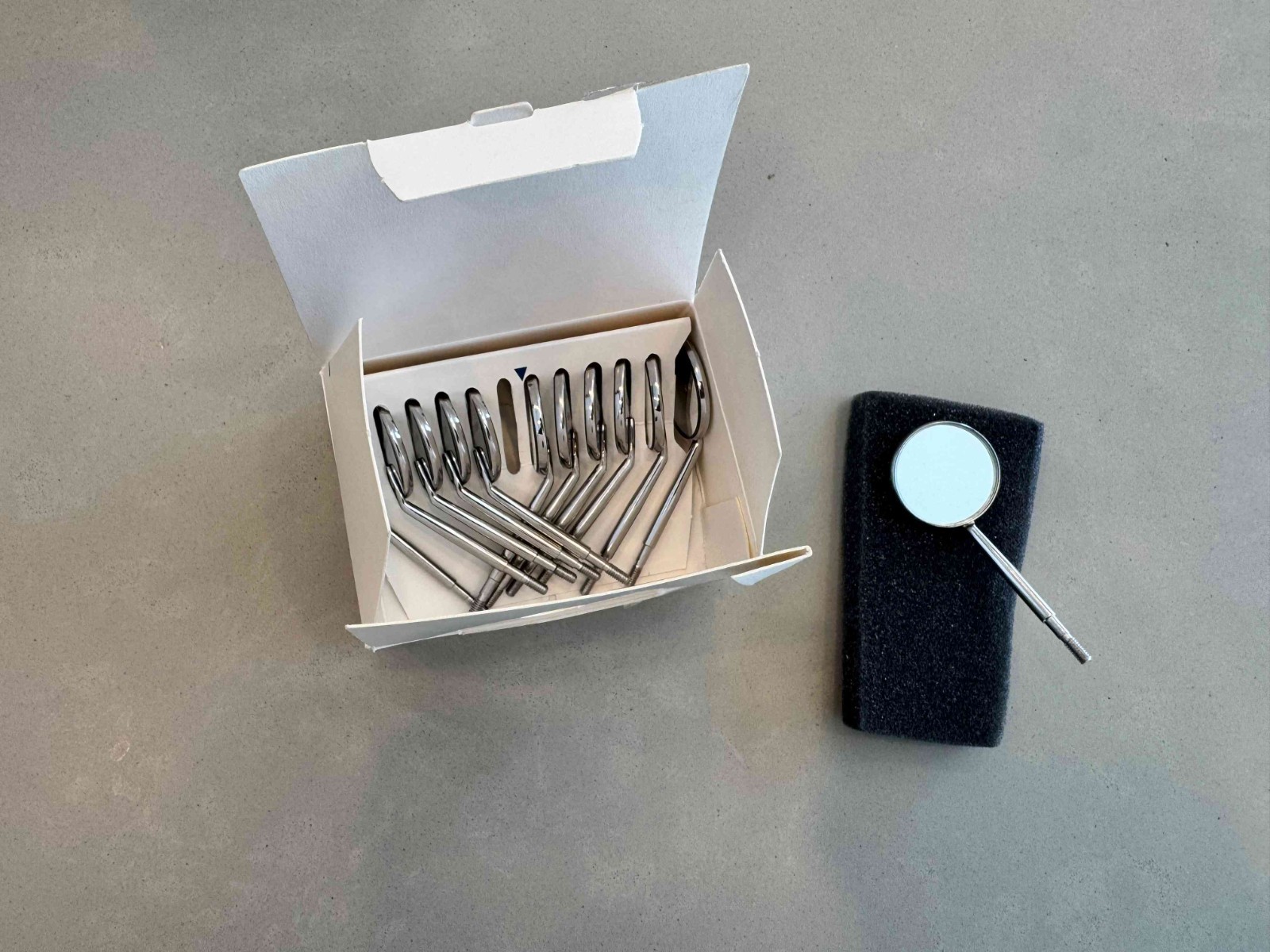 Henry Schein New Dental Mouth Mirror Front Surface CS#6 100-4475 2PACK DEAL