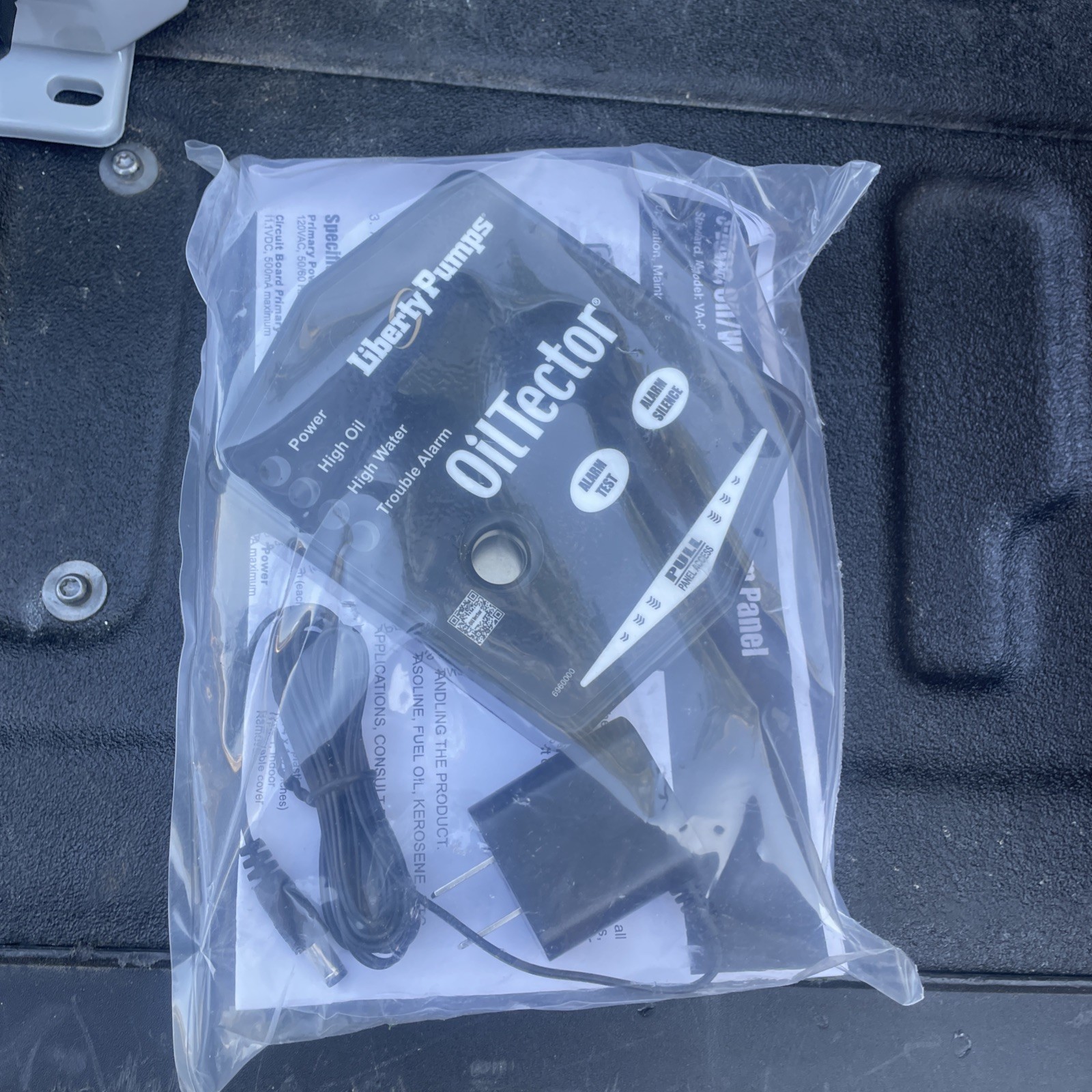 Liberty Pumps OilTector Control Panel OTC-115 with Alarm and Sensor 1 HP 115 VAC