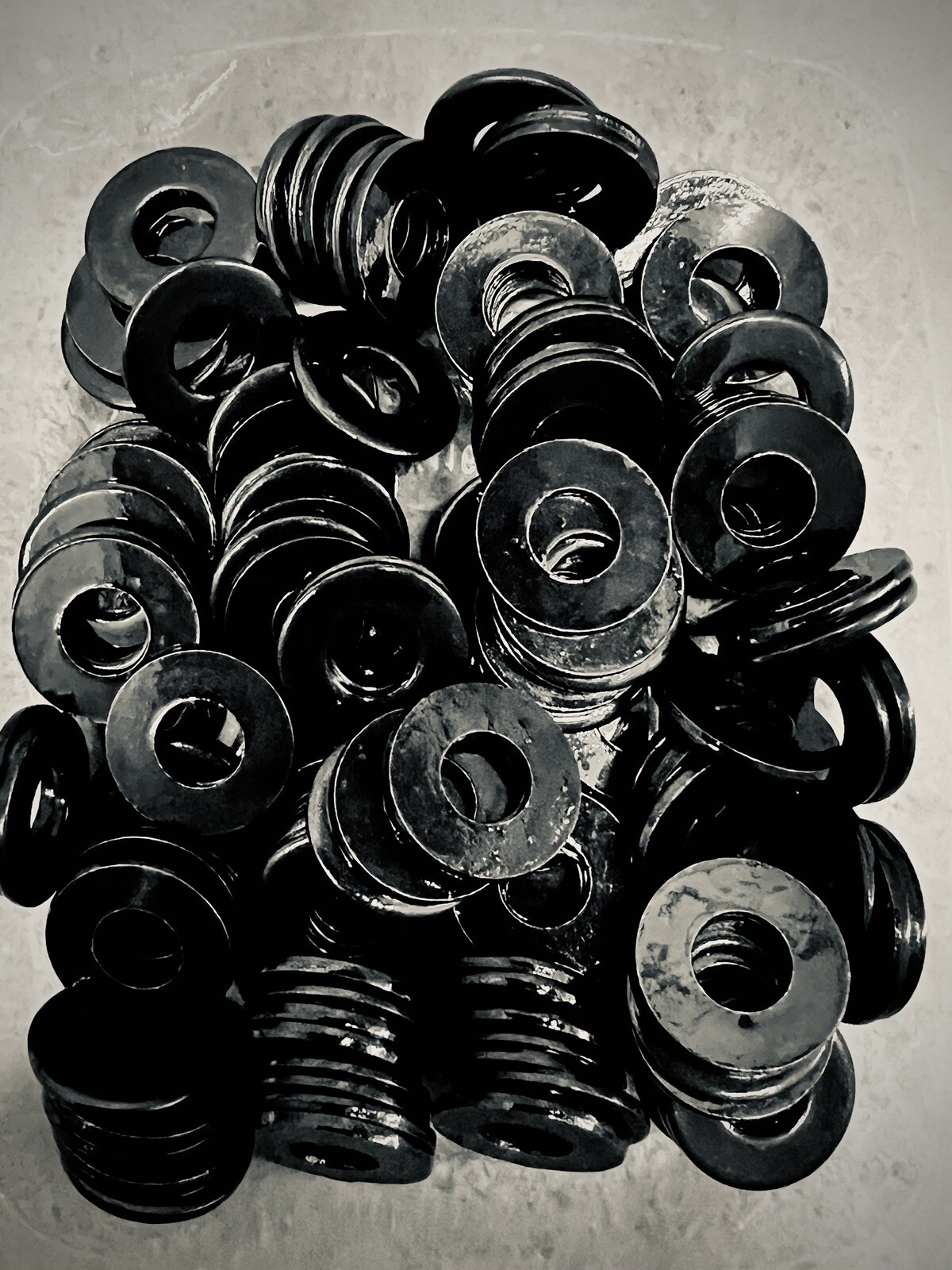 (500) 1/4 & 6mm Flat Washers SAE Black Oxide BLACK (5/8 OD x .281 ID x 1/16)