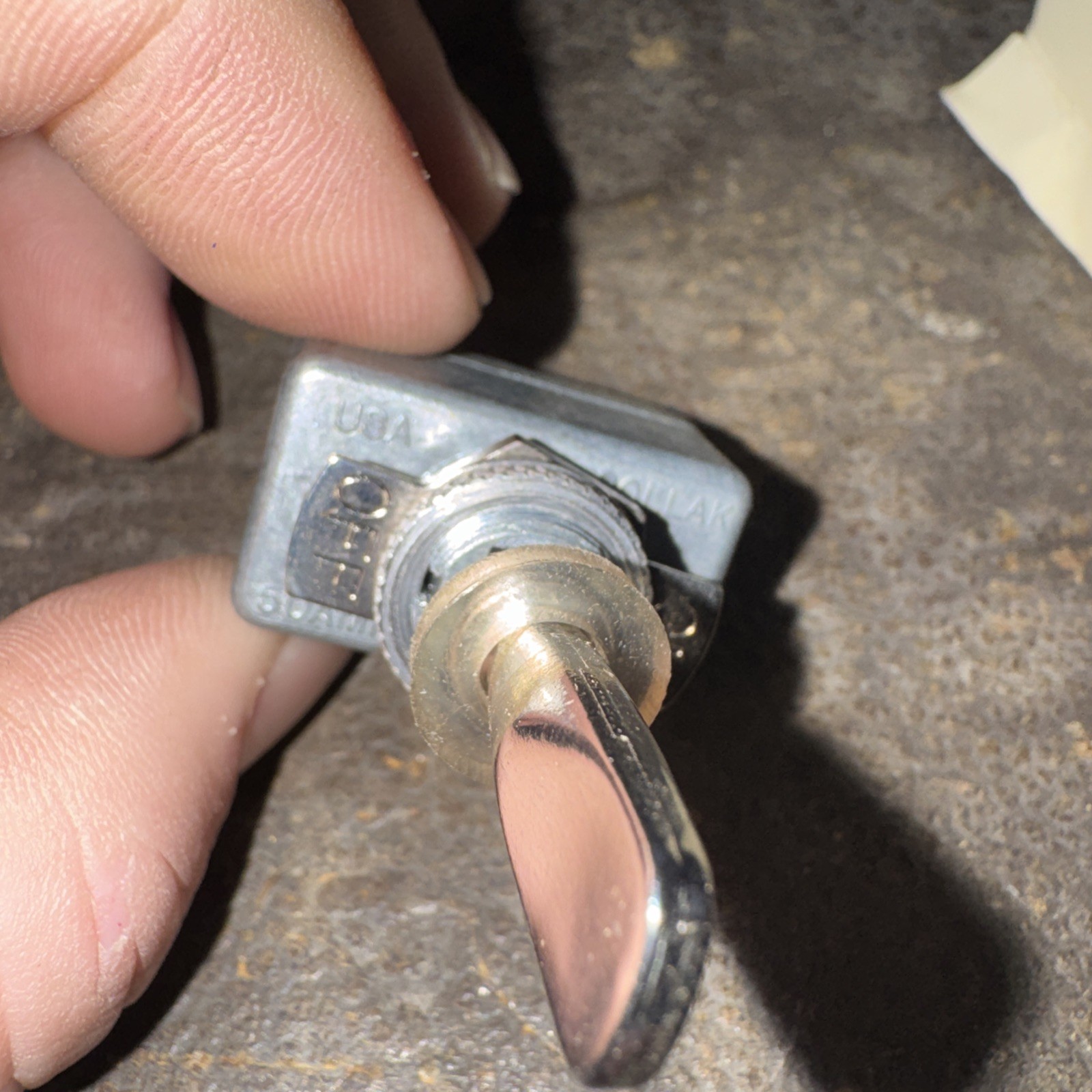 Pollak 50 Amp 12V/24v Toggle Switch 2 Position ON Off Agco AG516435
