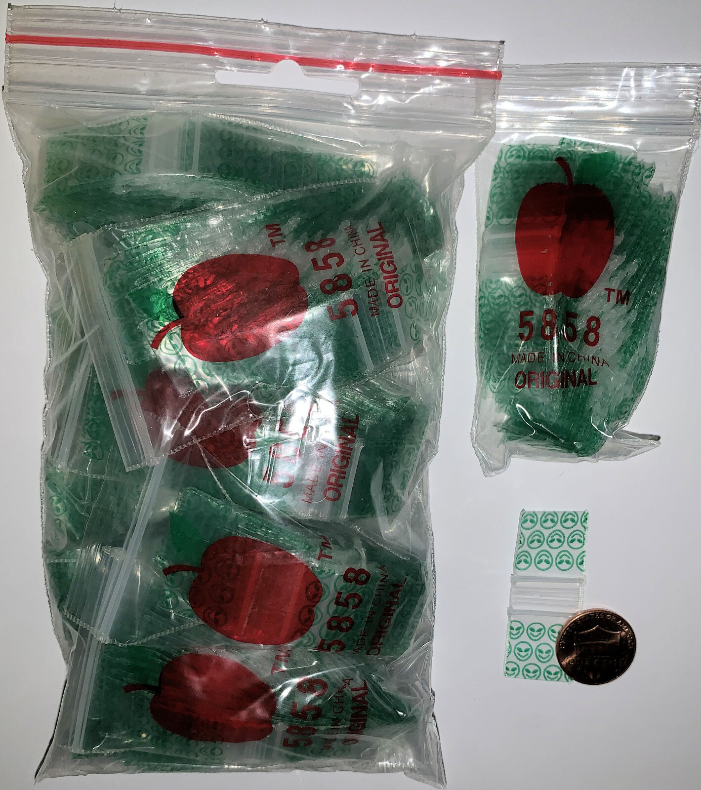 5/8″ x 5/8″ ZIP LOCK Bags DESIGNS 1,000pack 2ml Thickness * 8 Designs Ships FREE