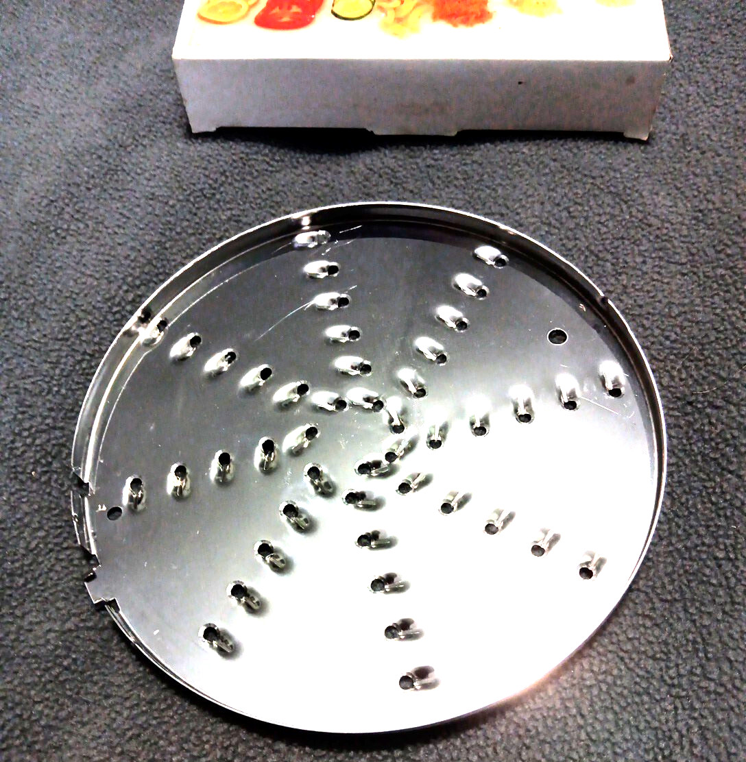 ROBOT COUPE 412489 Fine Grater disc 2mm Grating for RC2800 RC8 OPEN BOX COND.