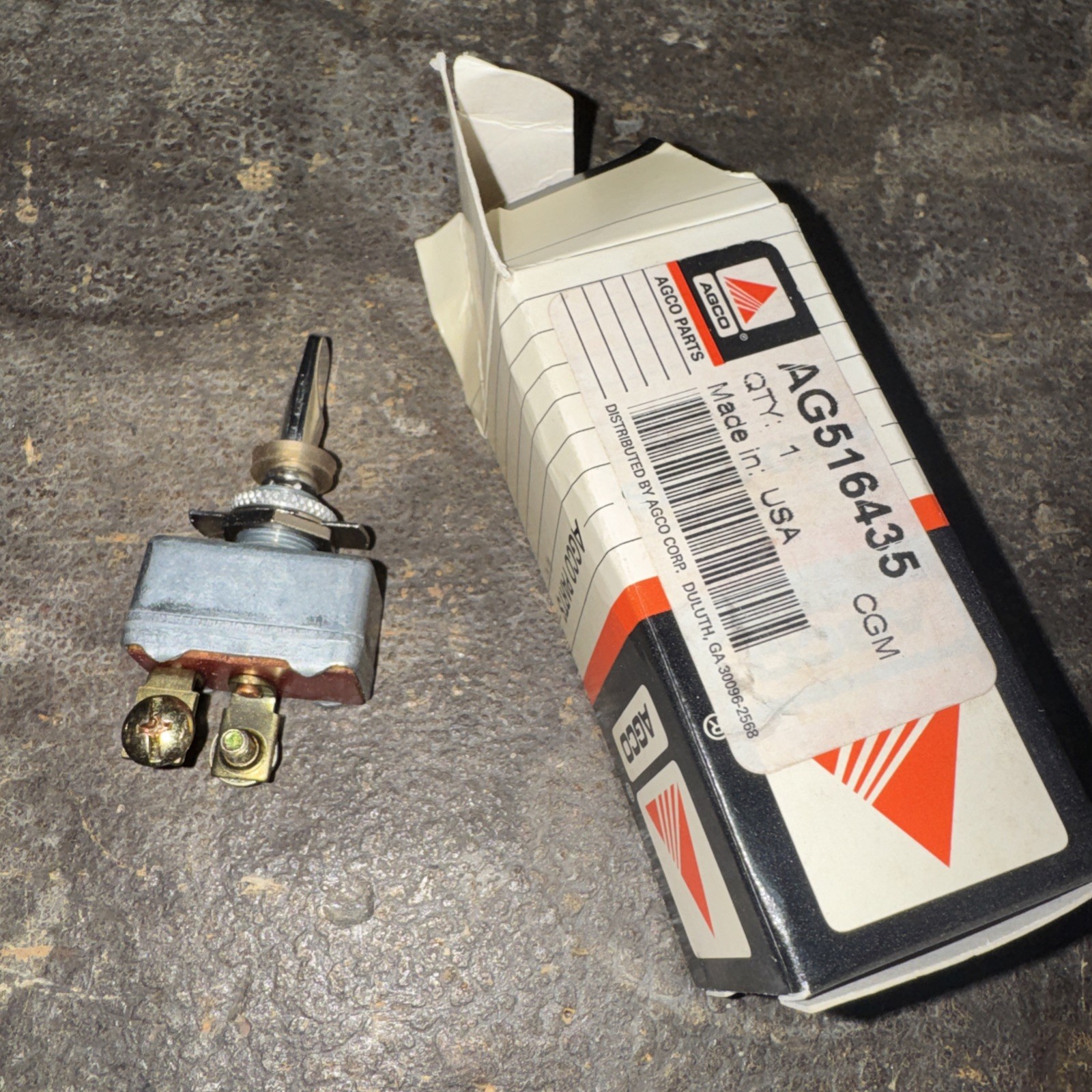 Pollak 50 Amp 12V/24v Toggle Switch 2 Position ON Off Agco AG516435