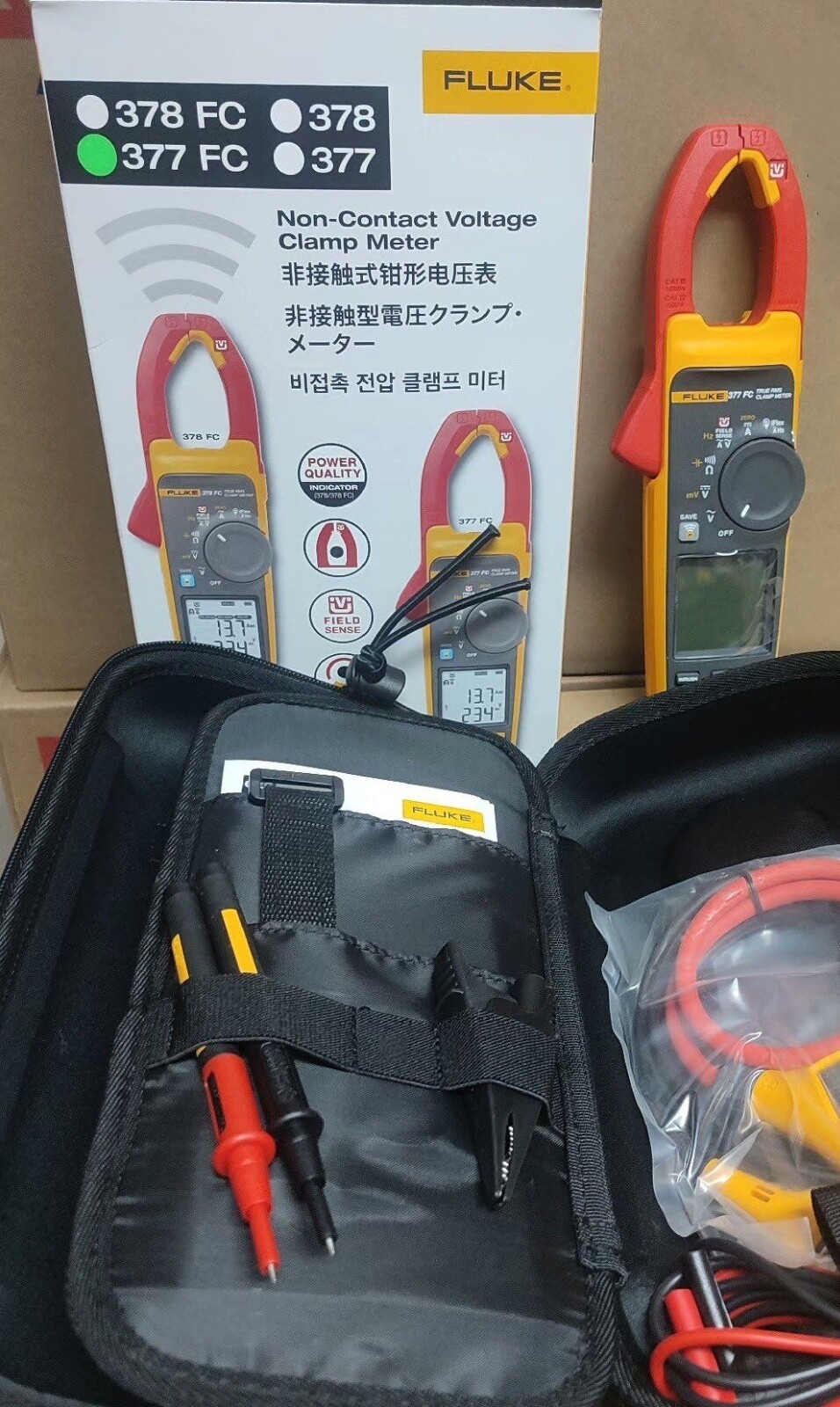 1PC new fluke 377fc clamp meter