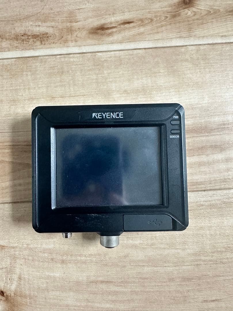 KEYENCE HMI IV-M30 TOUCH PANEL SCREEN INTELLIGENT MONITOR