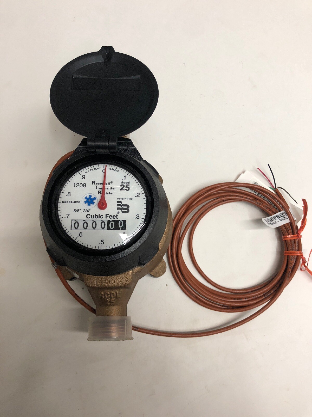 Badger 5/8×3/4 M25 New Brass Water Meter RTR Register Cubic Feet
