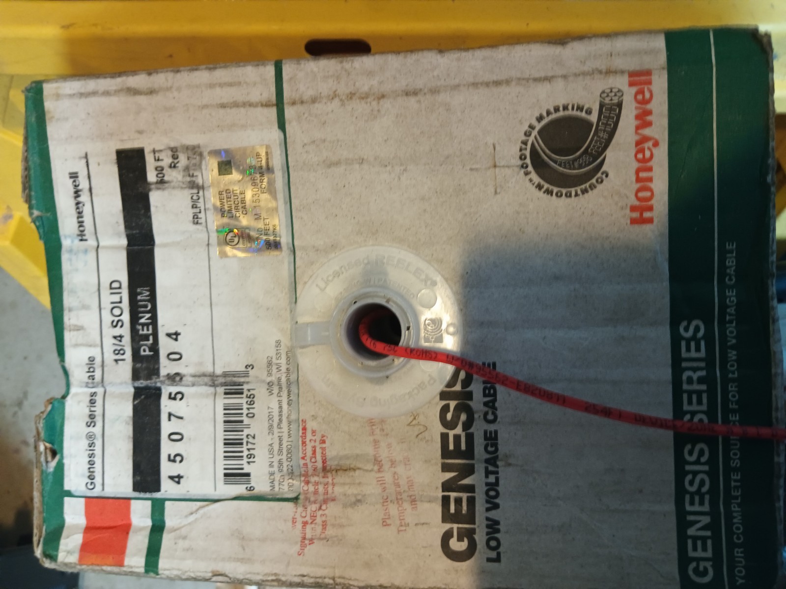 254′ 18/4 Solid Strand Cable – Red Genesis 450755