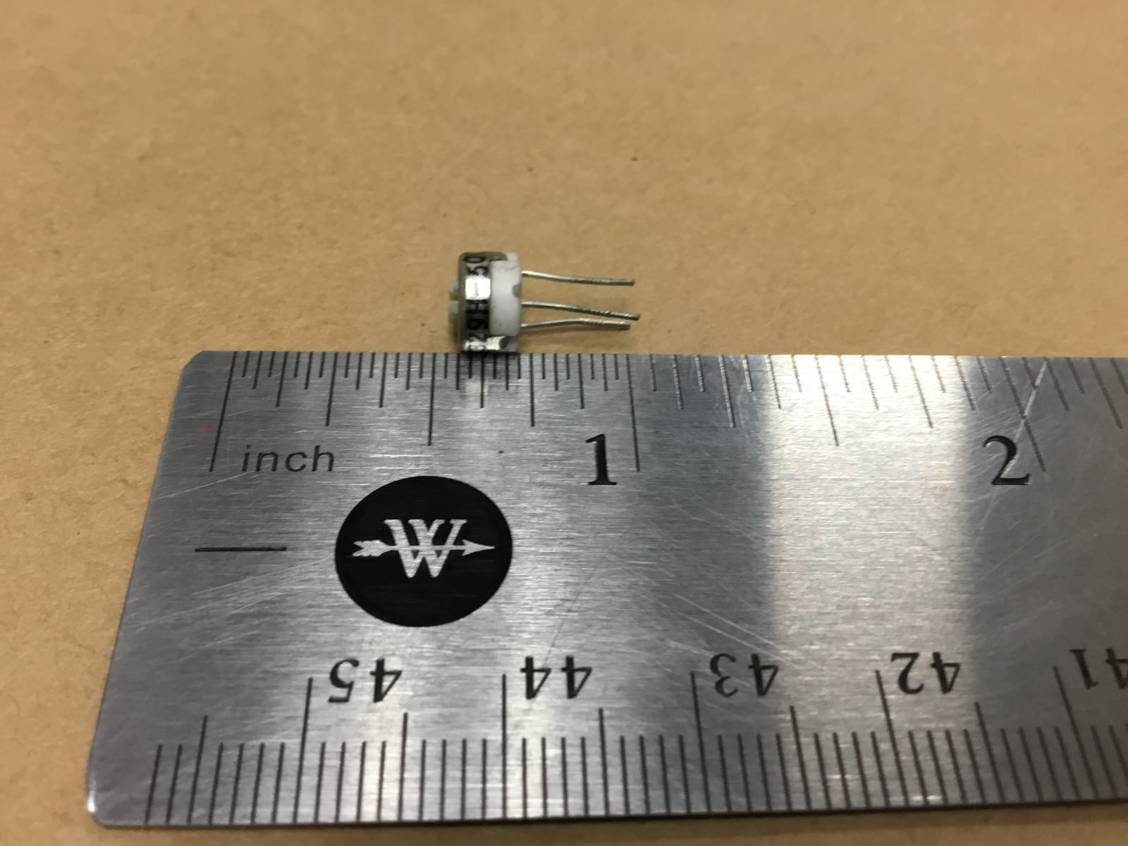 (1 PC) BOURNS 3329H1-501 NONWIRE WOUND VARIABLE RESISTOR