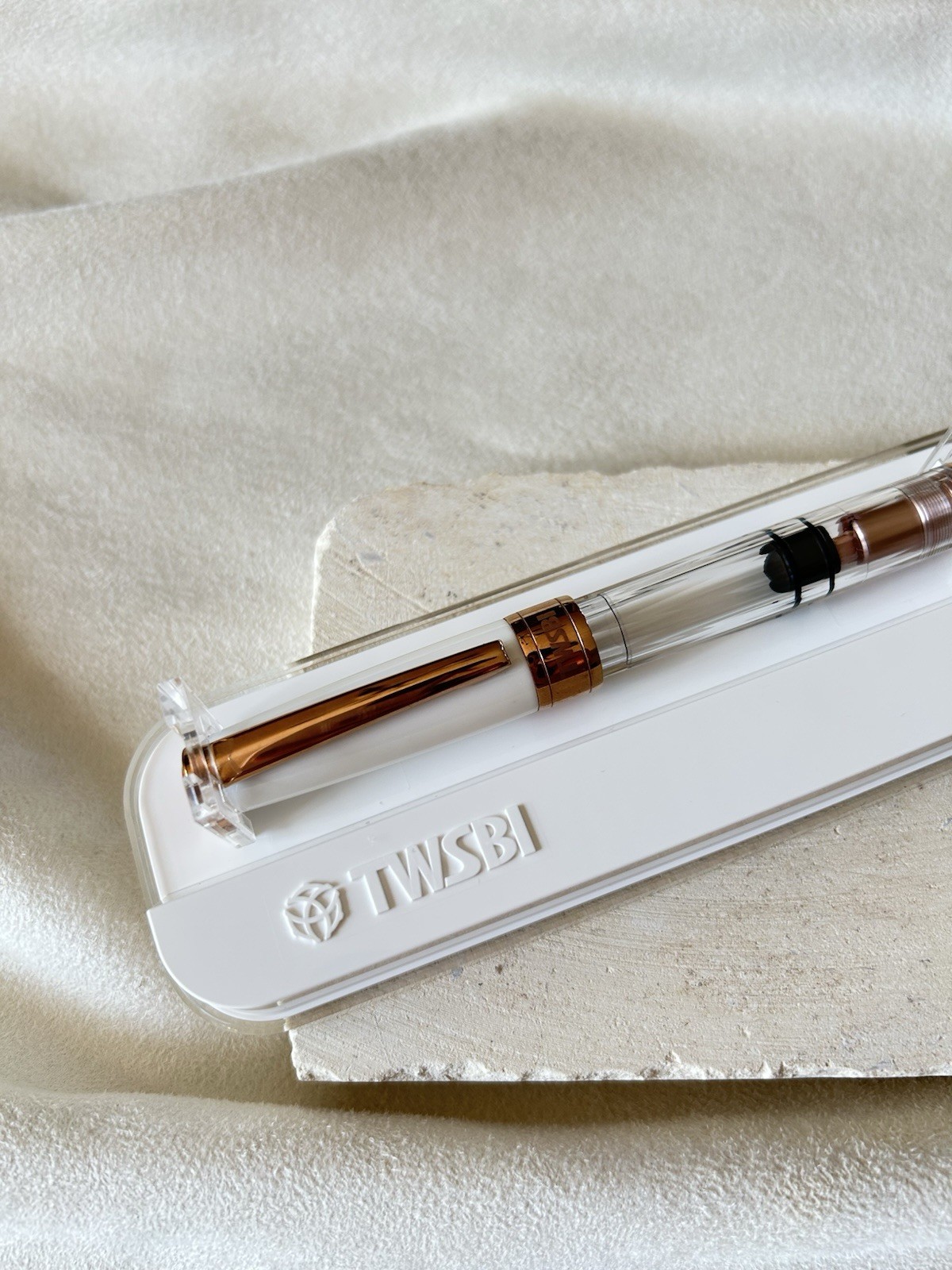 TWSBI Diamond 580 White/Rose Gold Piston Filling Fountain Pen Fine Nib